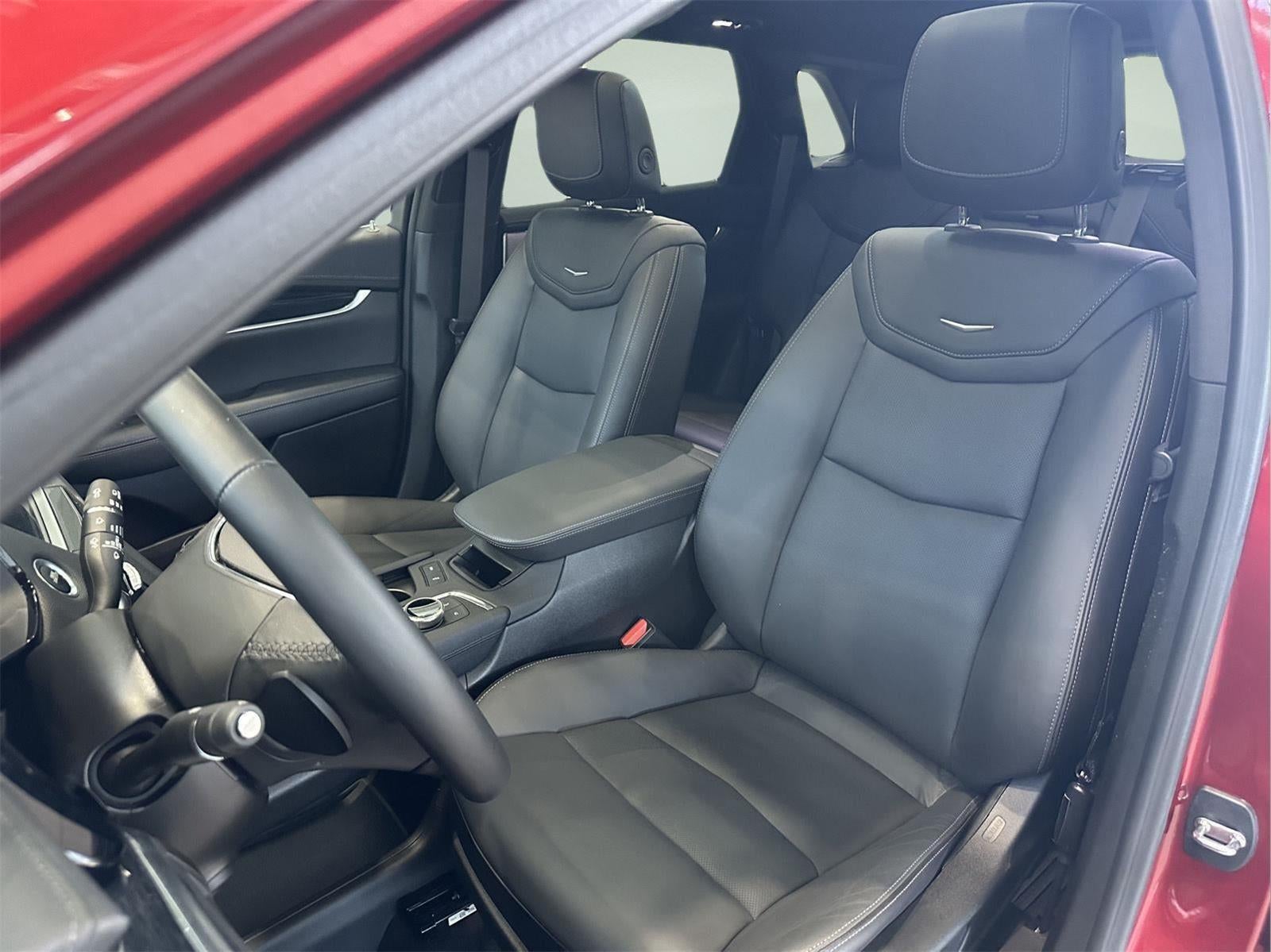 2024 Cadillac XT5 AWD Premium Luxury