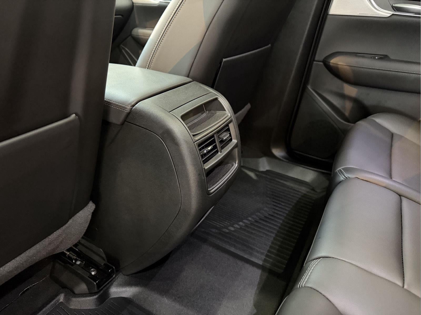 2024 Cadillac XT5 AWD Premium Luxury