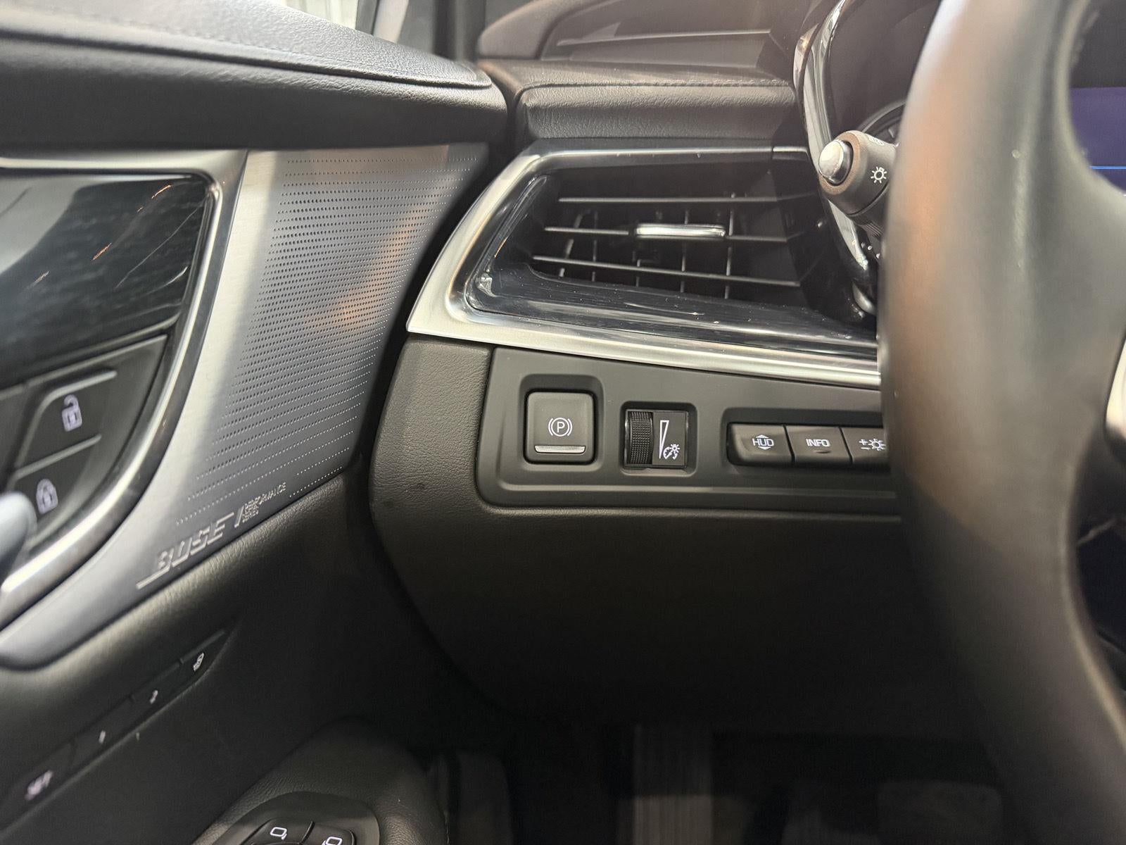 2024 Cadillac XT5 AWD Premium Luxury