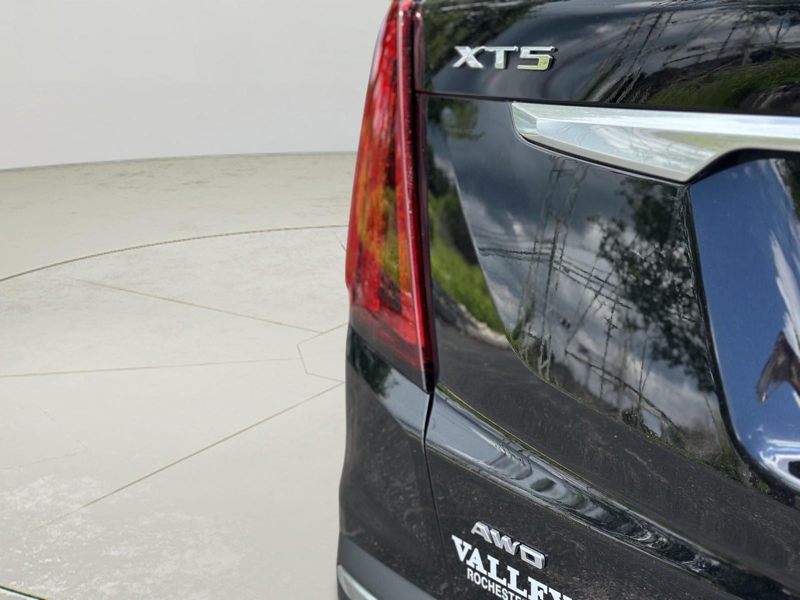 2024 Cadillac XT5 AWD Premium Luxury
