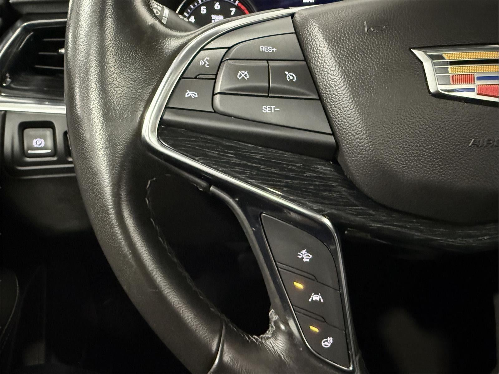 2020 Cadillac XT5 Premium Luxury AWD