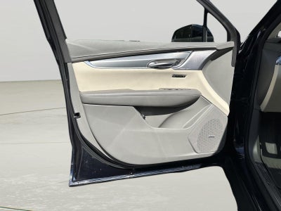 2022 Cadillac XT5 AWD Premium Luxury