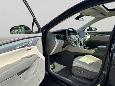 2022 Cadillac XT5 AWD Premium Luxury