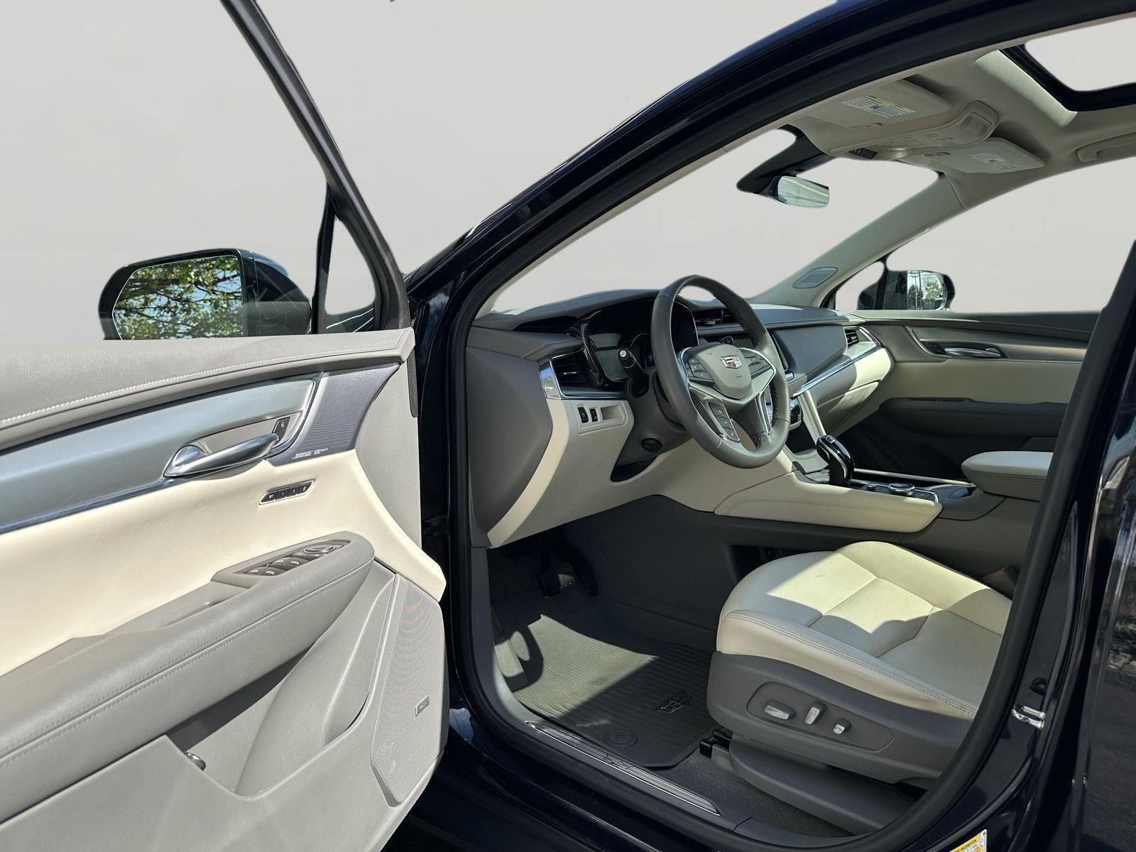 2022 Cadillac XT5 AWD Premium Luxury