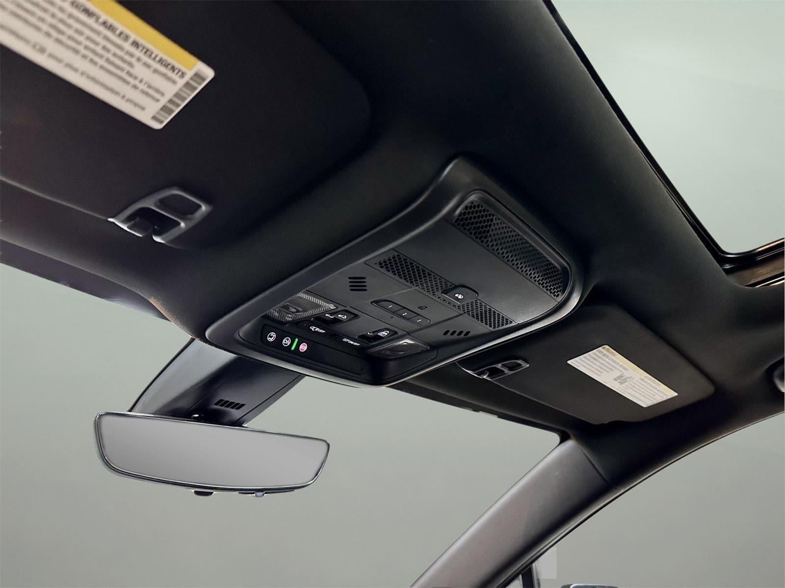 2022 Cadillac XT5 AWD Premium Luxury