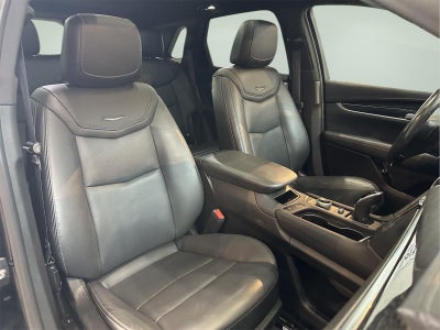 2022 Cadillac XT5 AWD Premium Luxury