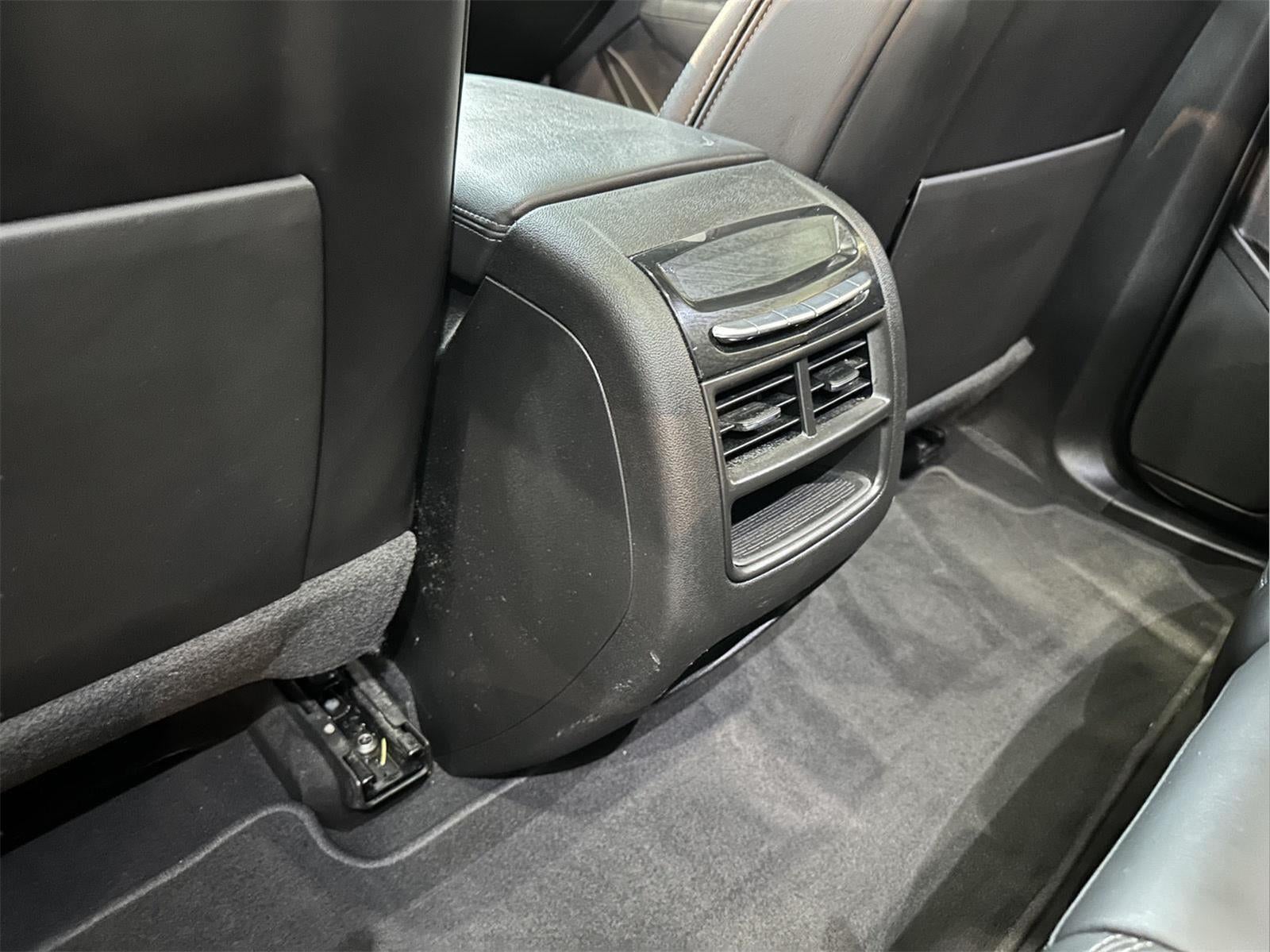 2022 Cadillac XT5 AWD Premium Luxury