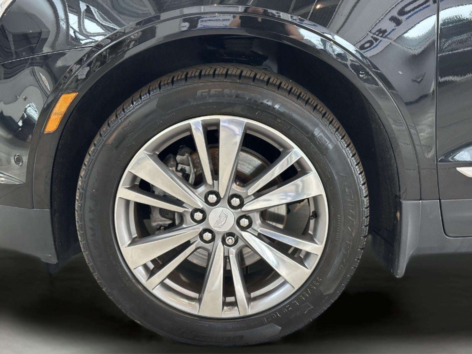 2022 Cadillac XT5 AWD Premium Luxury