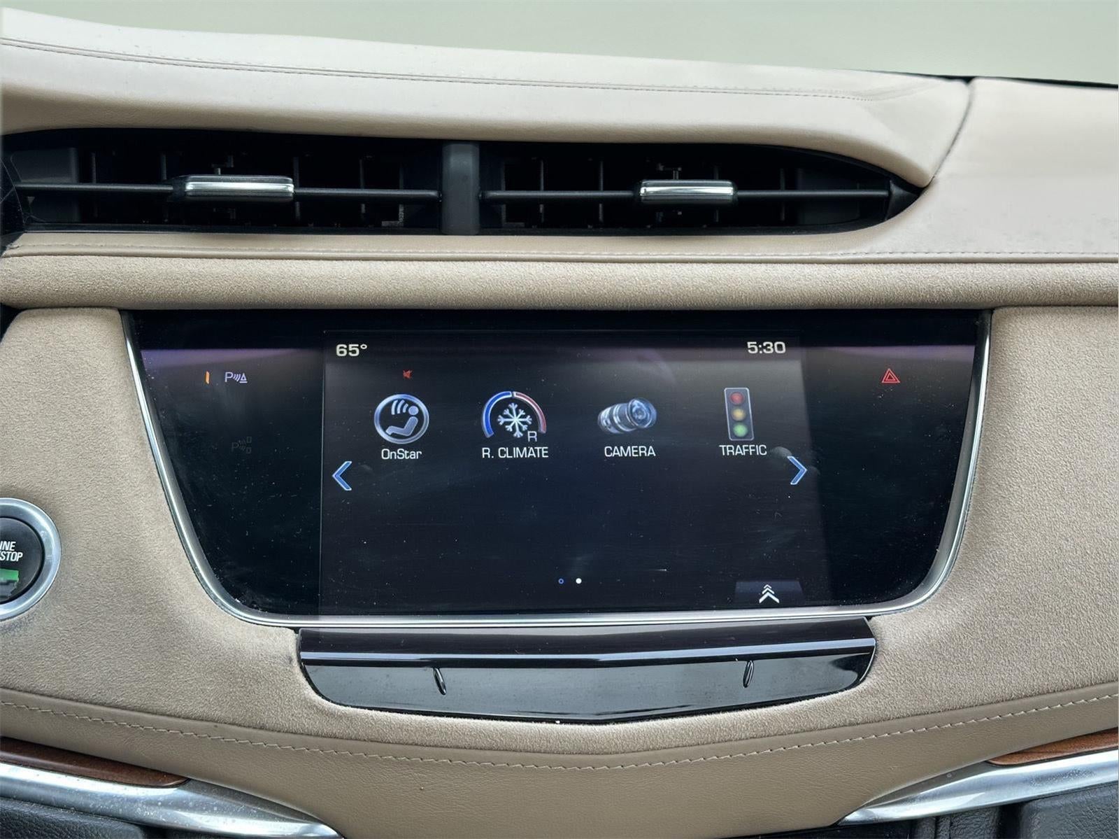 2017 Cadillac XT5 Platinum AWD