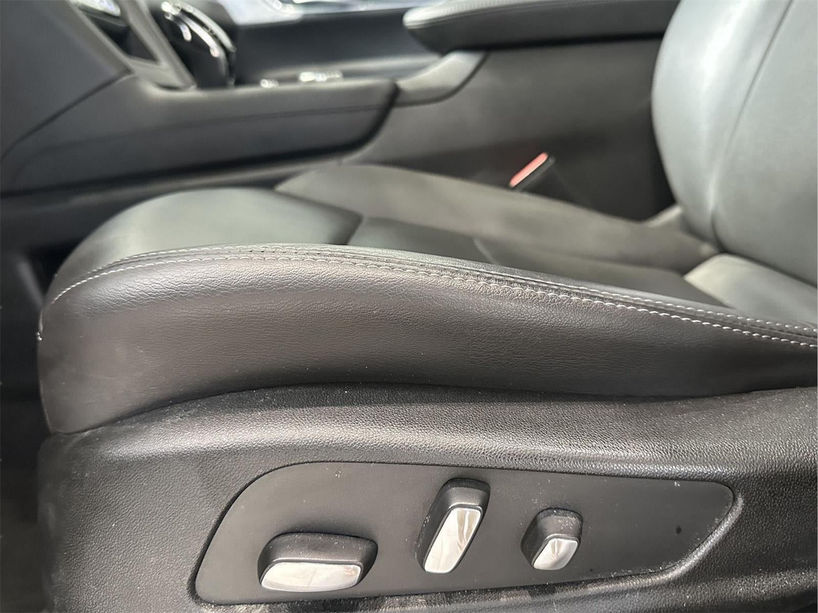 2023 Cadillac XT5 AWD Sport