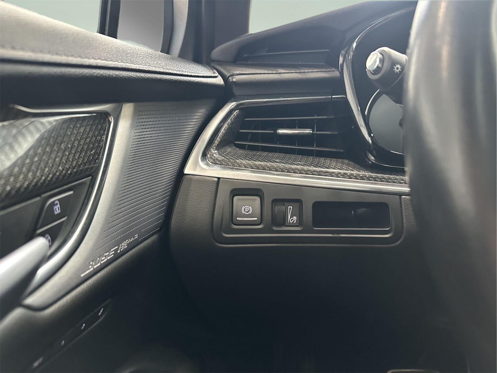 2023 Cadillac XT5 AWD Sport