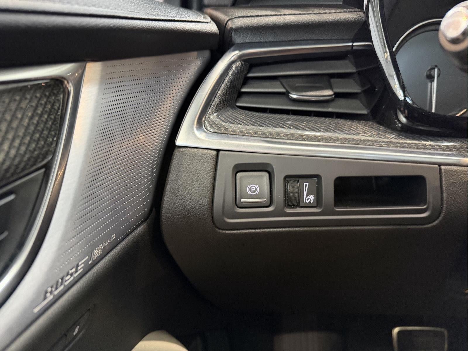 2024 Cadillac Xt5 AWD Sport