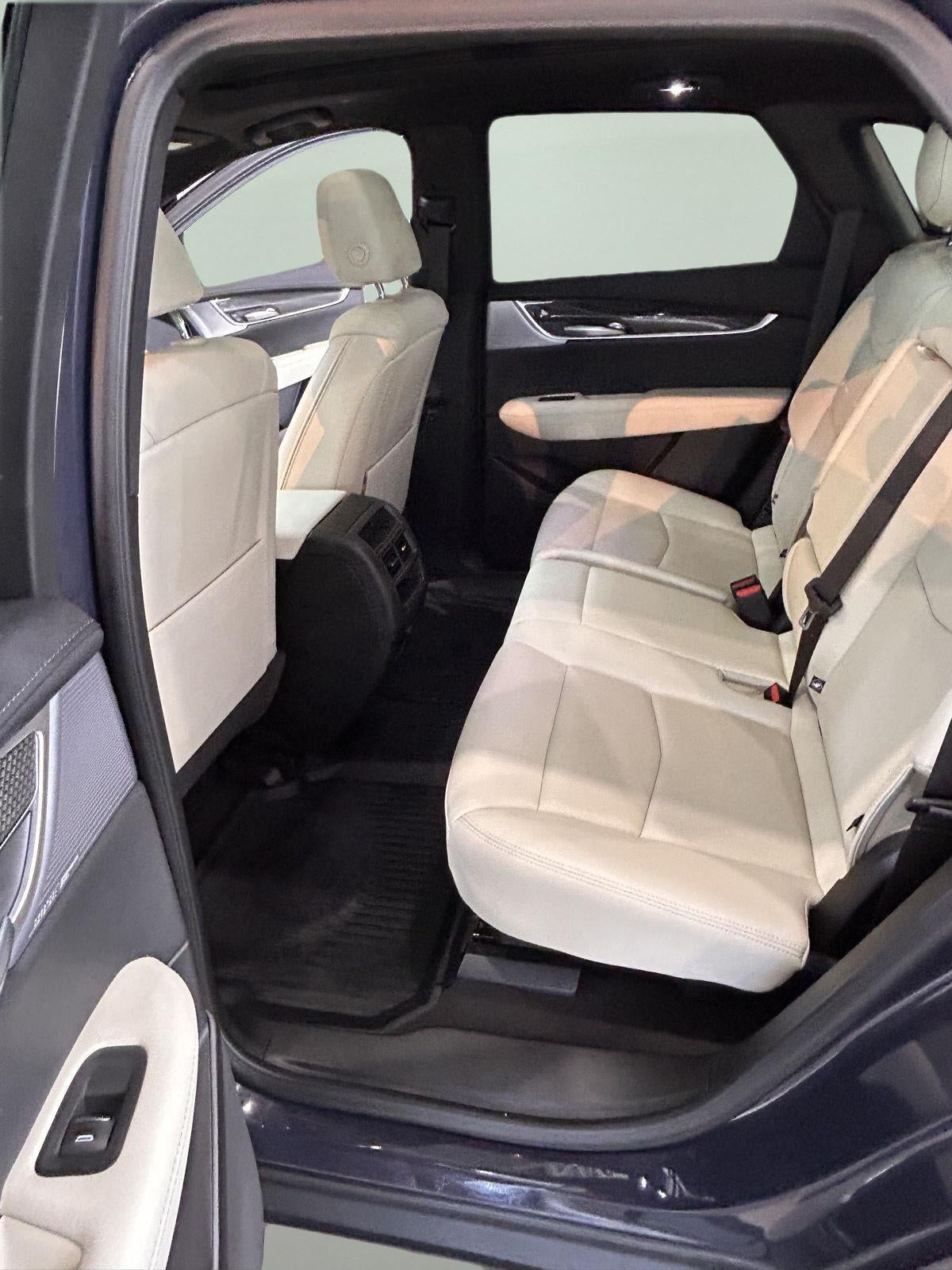 2025 Cadillac XT5 AWD Sport