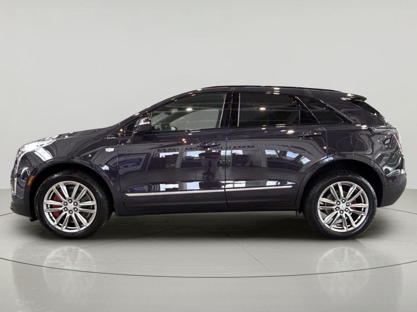 2025 Cadillac XT5 AWD Sport