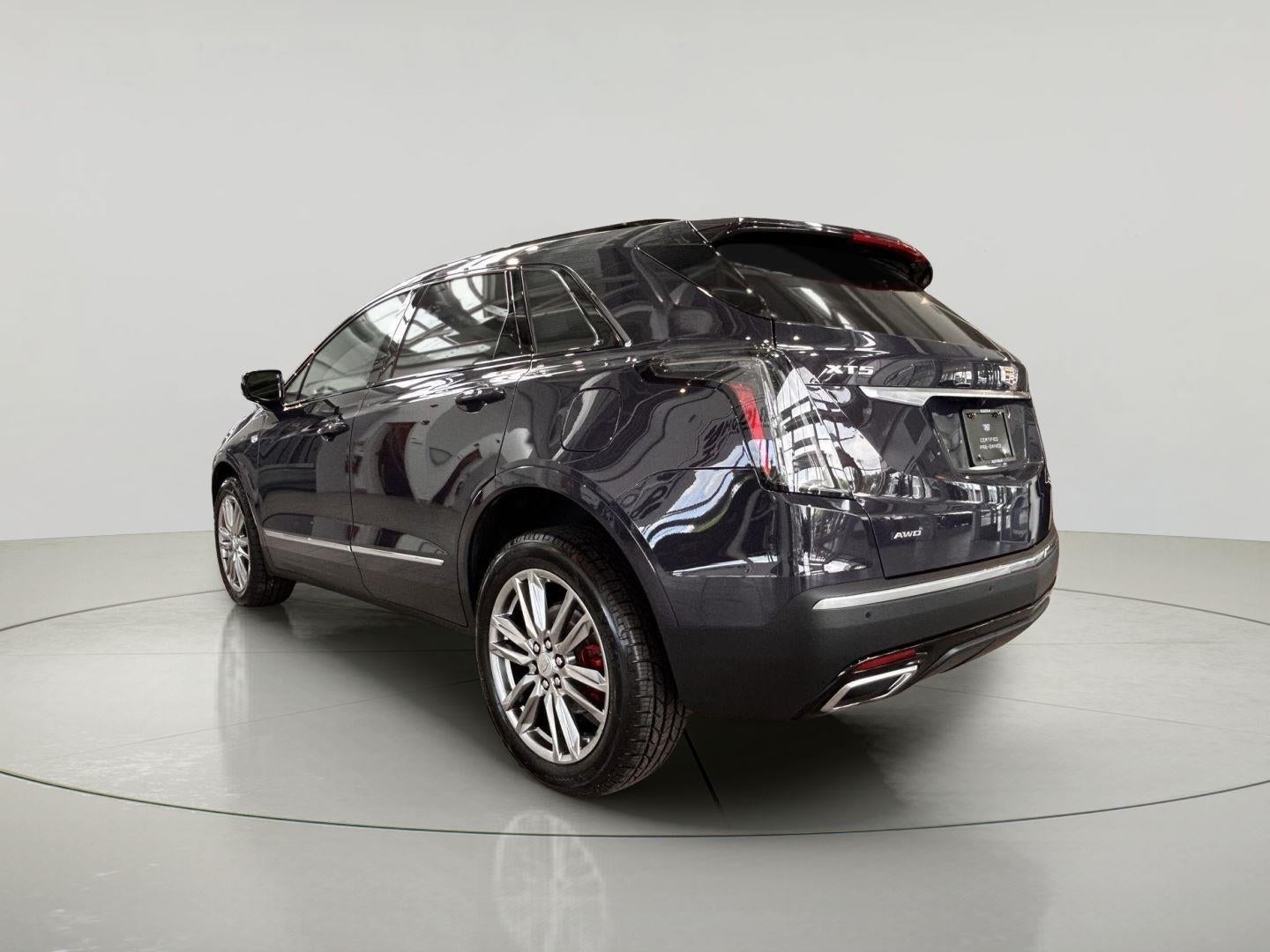 2025 Cadillac XT5 AWD Sport