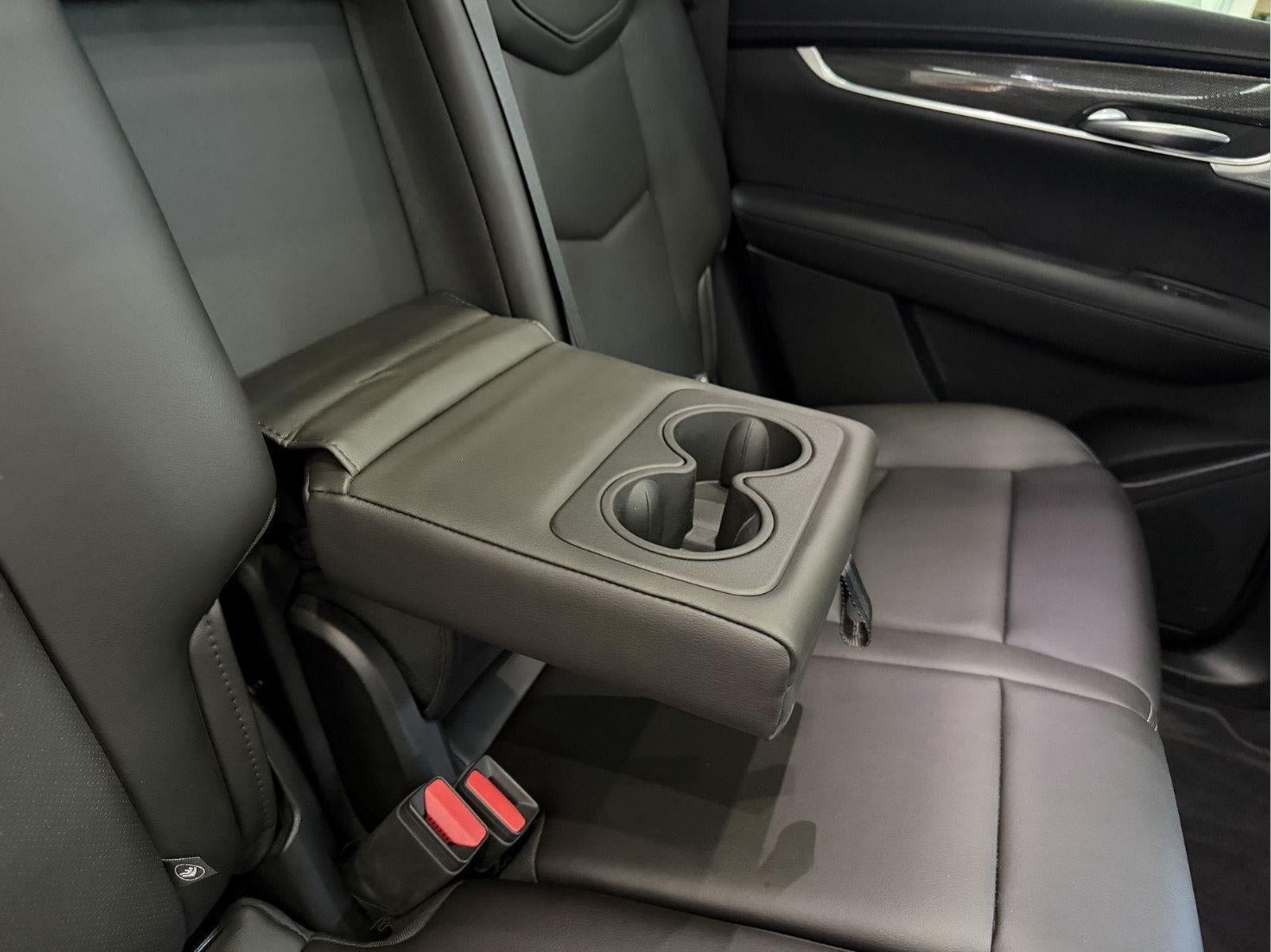 2023 Cadillac XT5 AWD Sport