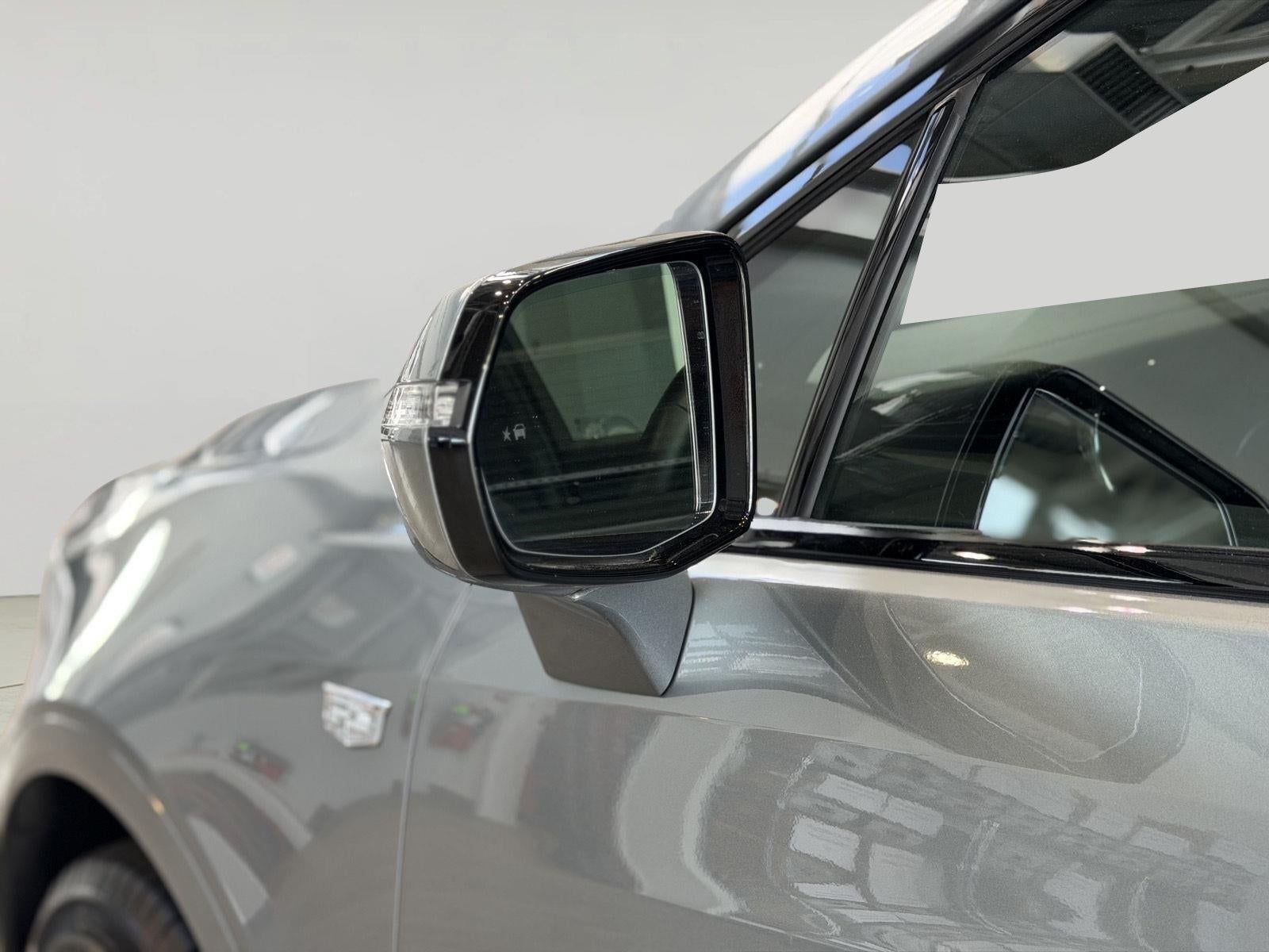 2023 Cadillac XT5 AWD Sport