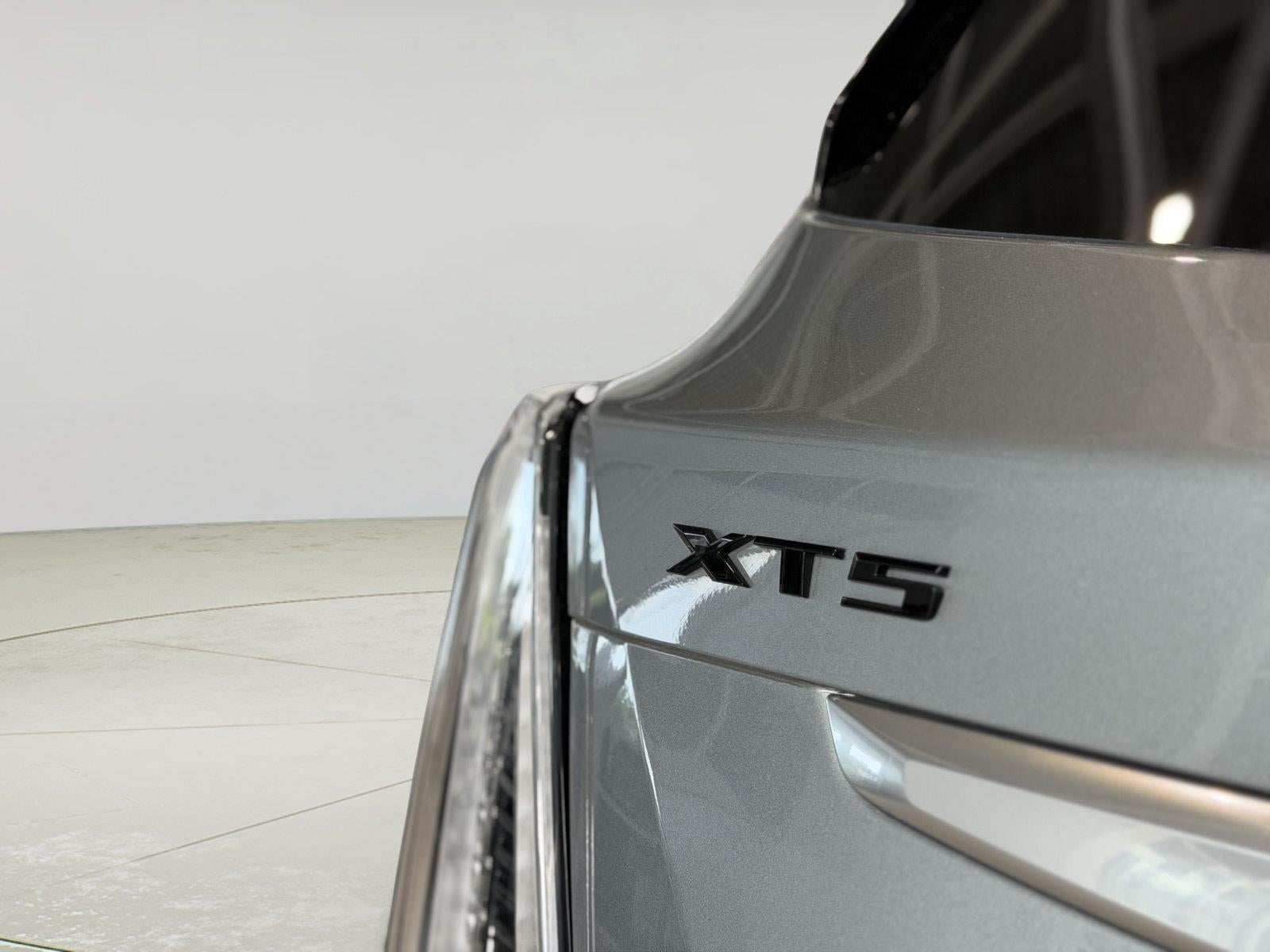 2023 Cadillac XT5 AWD Sport