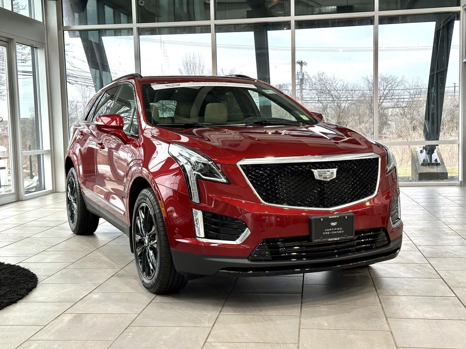 2023 Cadillac XT5 AWD Sport