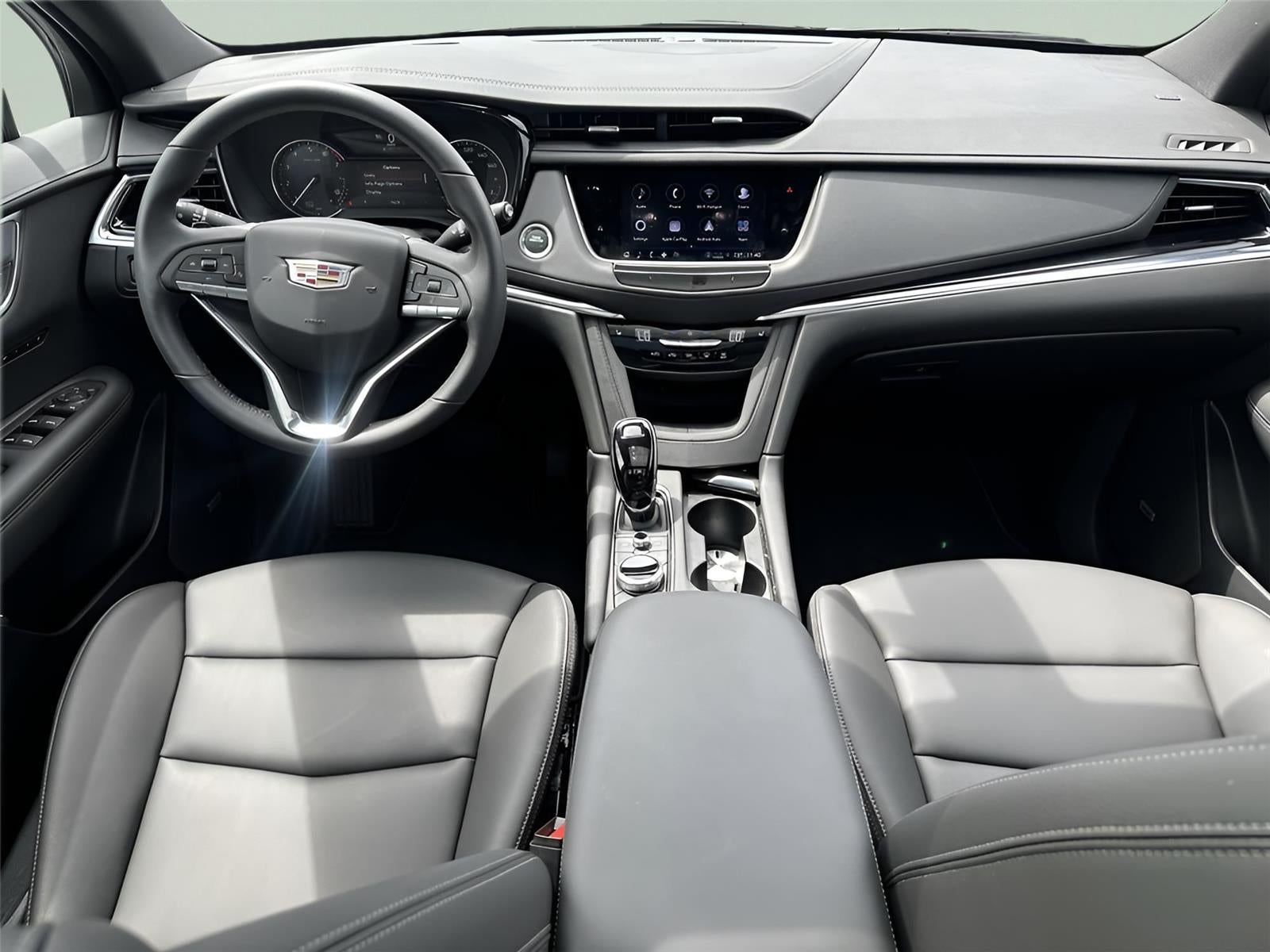 2025 Cadillac XT6 FWD Luxury