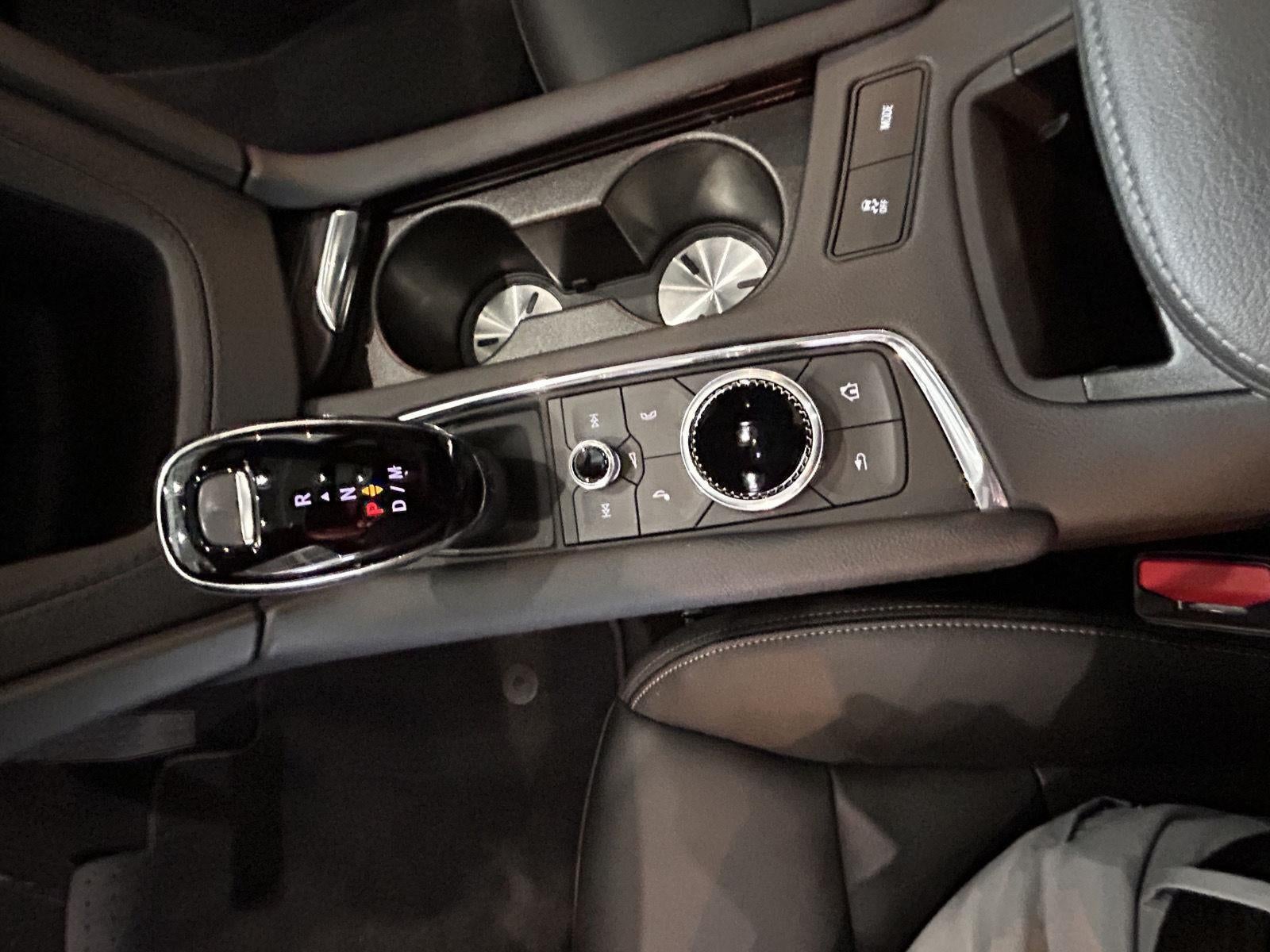 2024 Cadillac XT6 AWD Luxury
