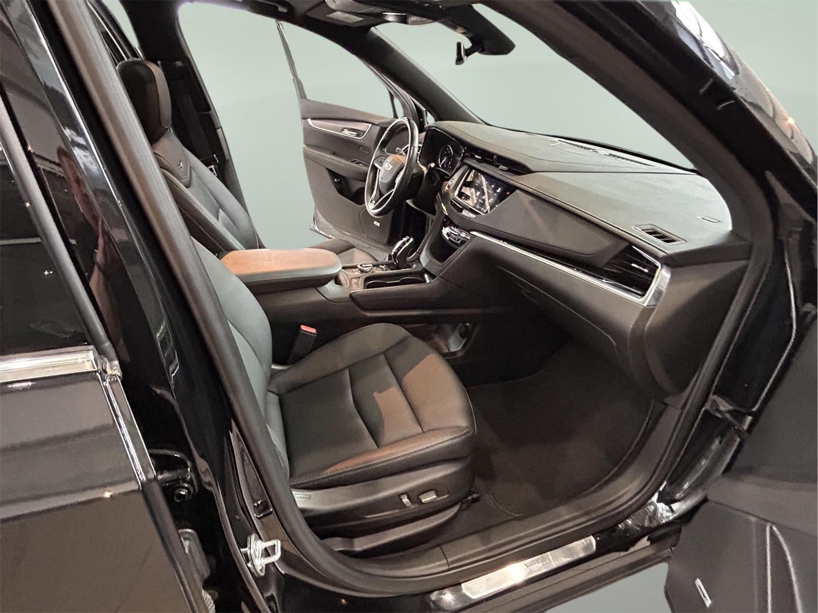 2024 Cadillac XT6 AWD Luxury
