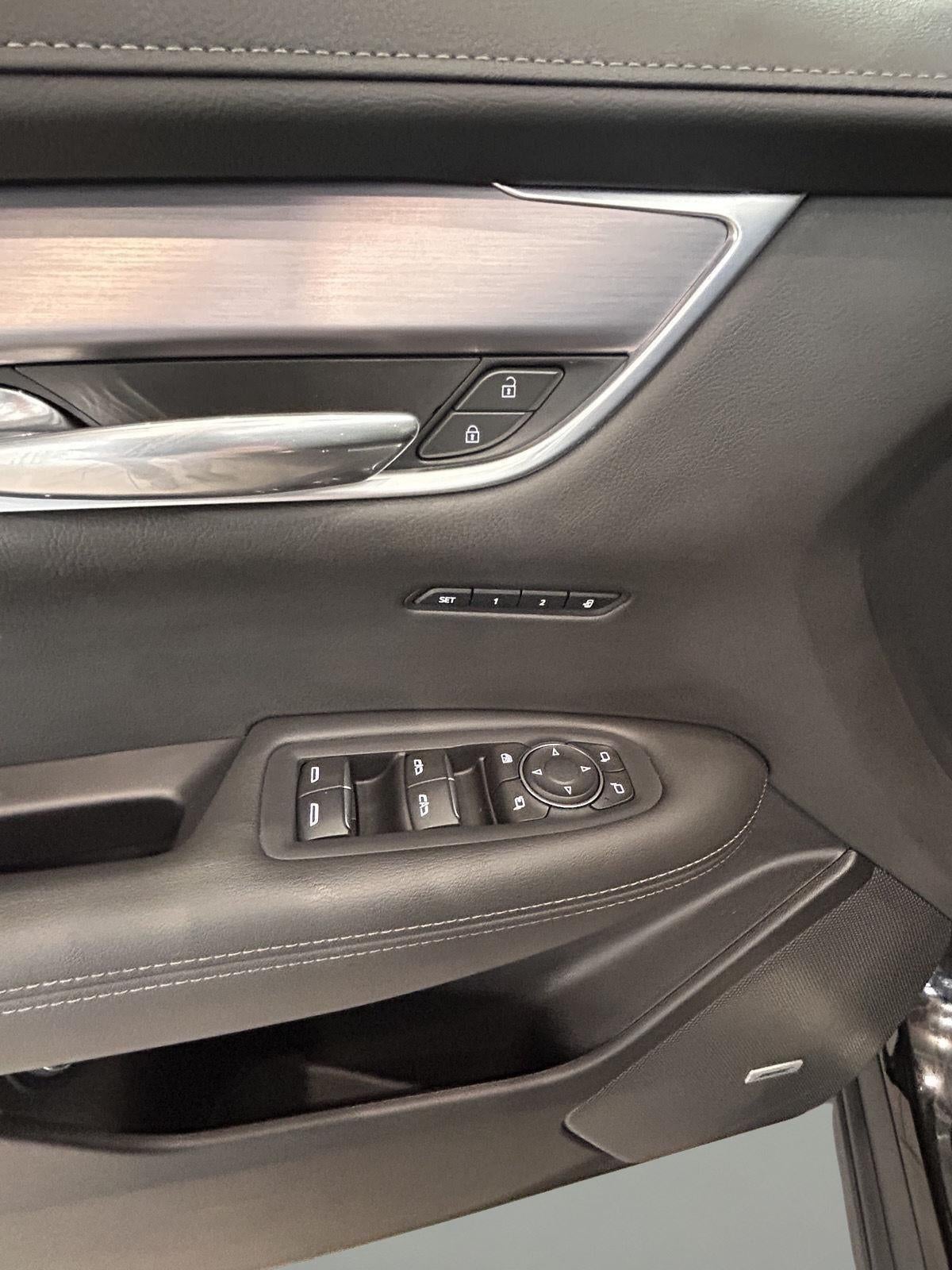 2024 Cadillac XT6 AWD Luxury