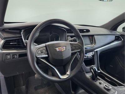 2024 Cadillac XT6 AWD Luxury