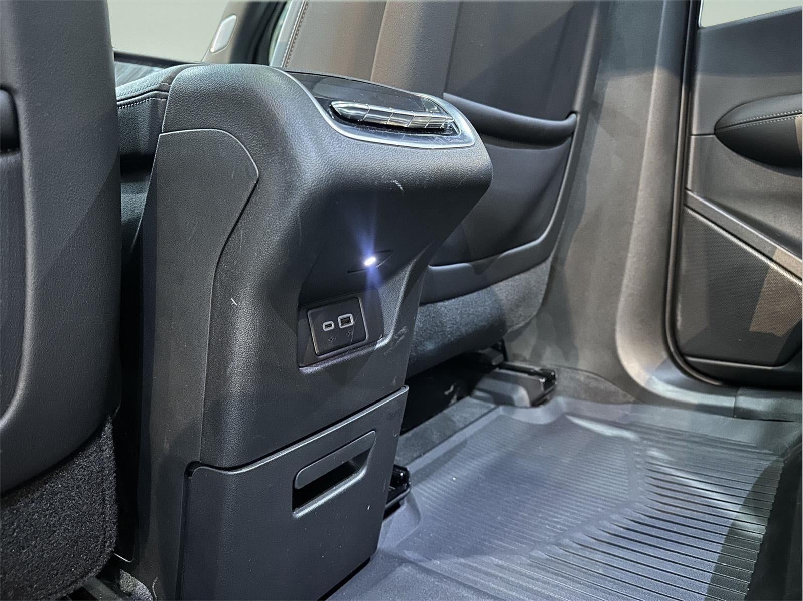 2024 Cadillac XT6 AWD Premium Luxury