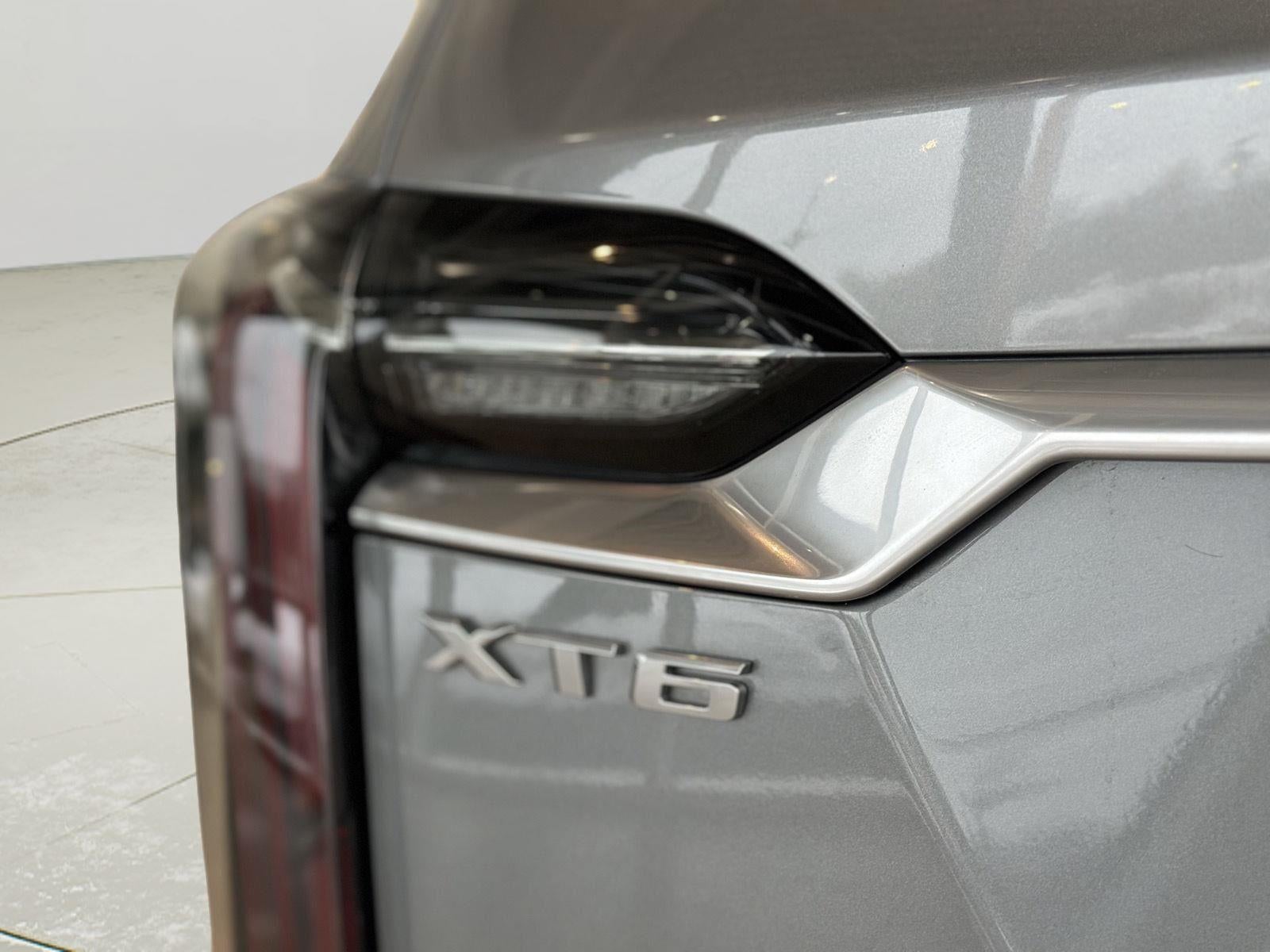 2023 Cadillac XT6 AWD Sport