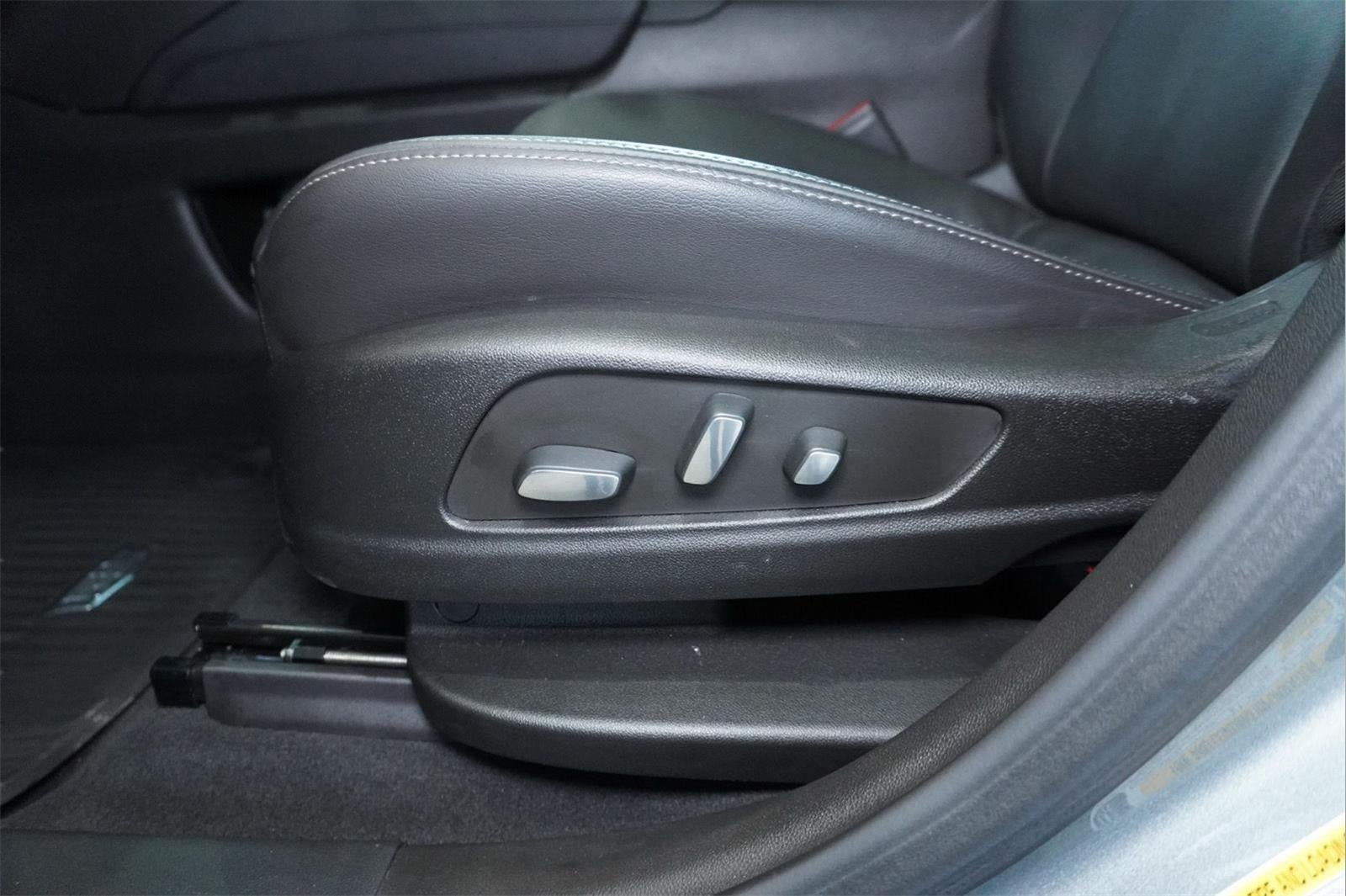 2023 Cadillac XT6 AWD Sport