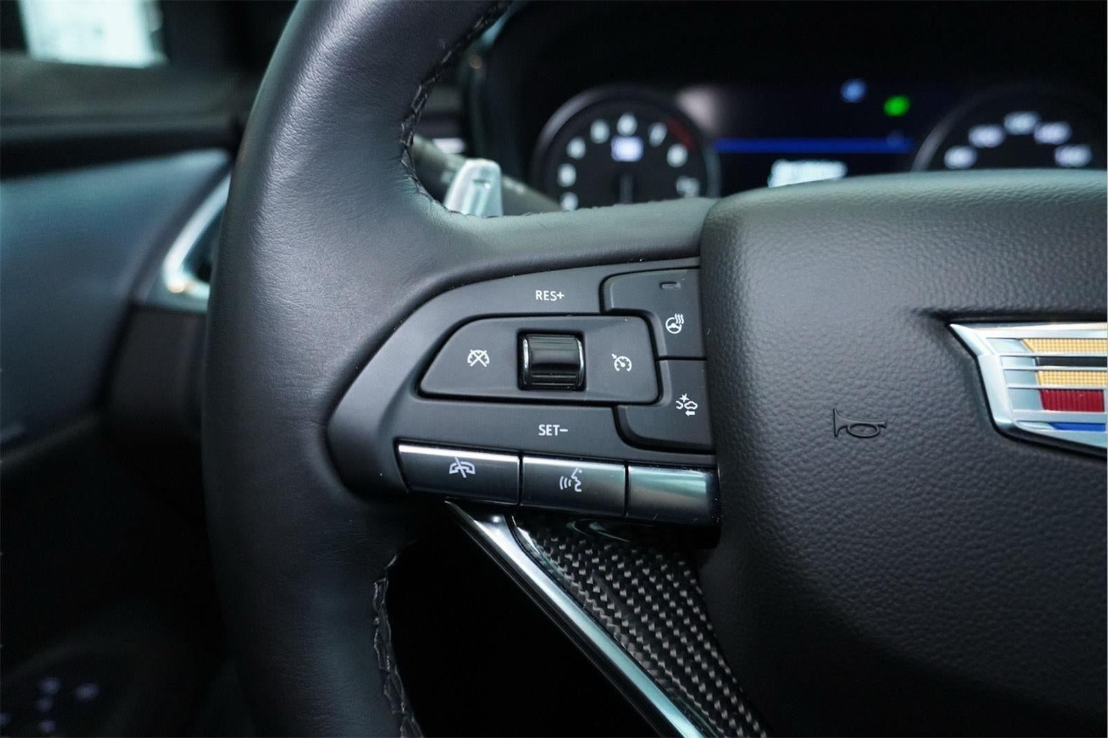 2023 Cadillac XT6 AWD Sport