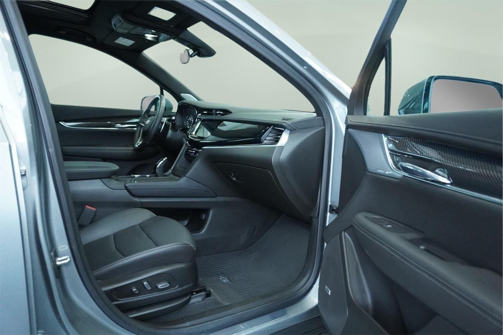 2023 Cadillac XT6 AWD Sport