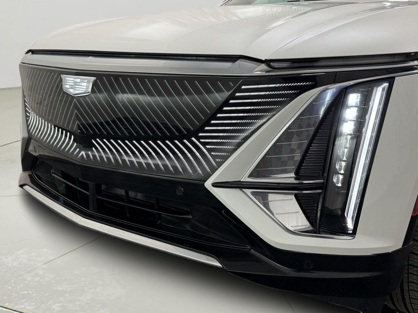 2024 Cadillac LYRIQ Tech