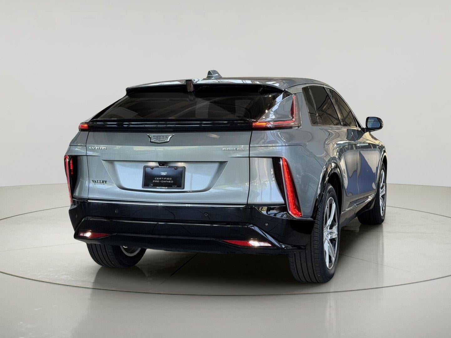 2024 Cadillac Lyriq Tech