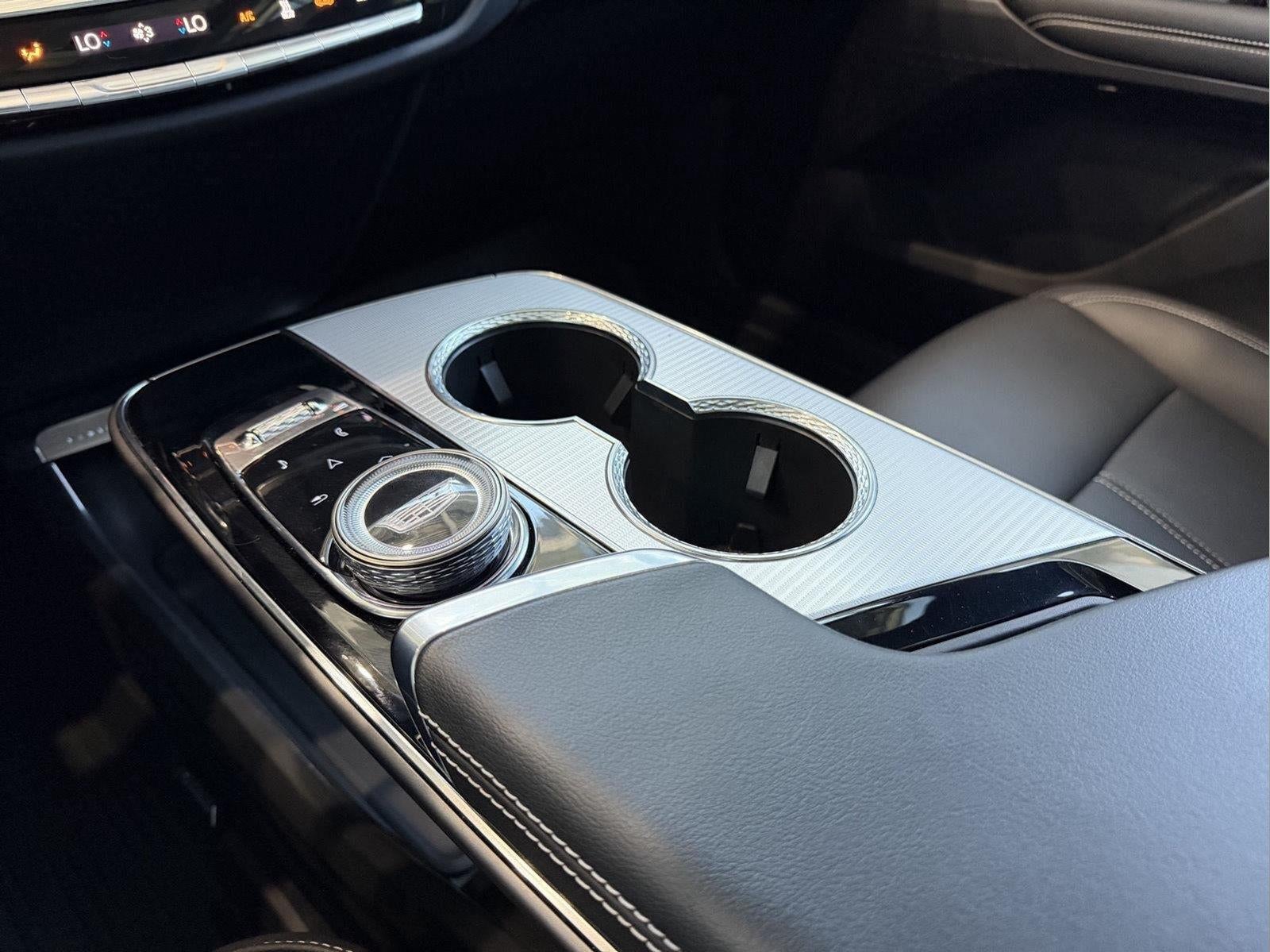 2024 Cadillac Lyriq Tech