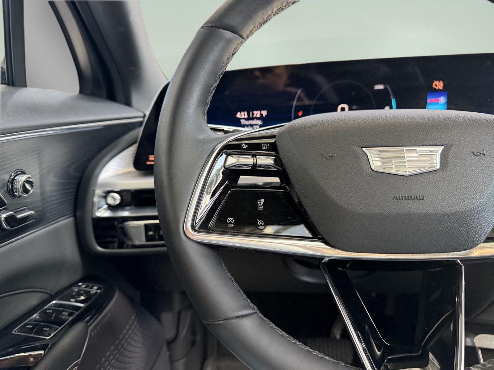 2024 Cadillac Lyriq Luxury