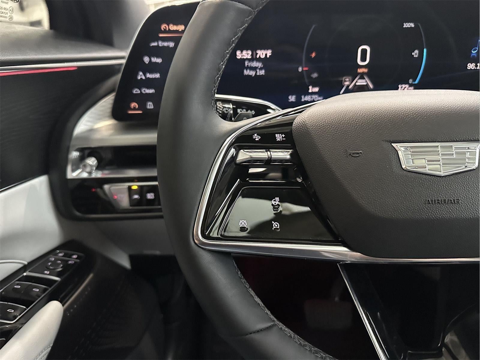 2024 Cadillac LYRIQ Sport