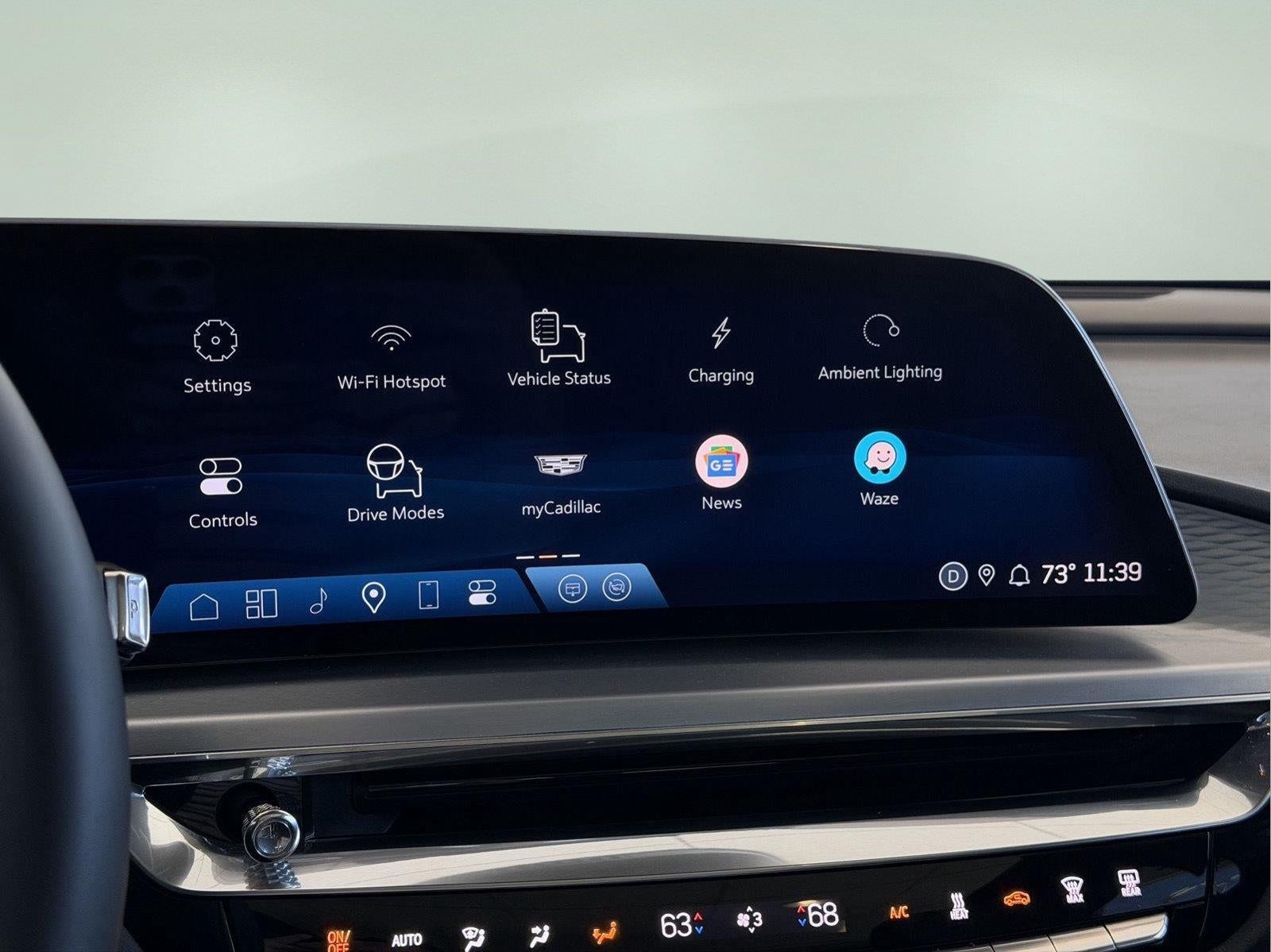 2024 Cadillac LYRIQ Sport
