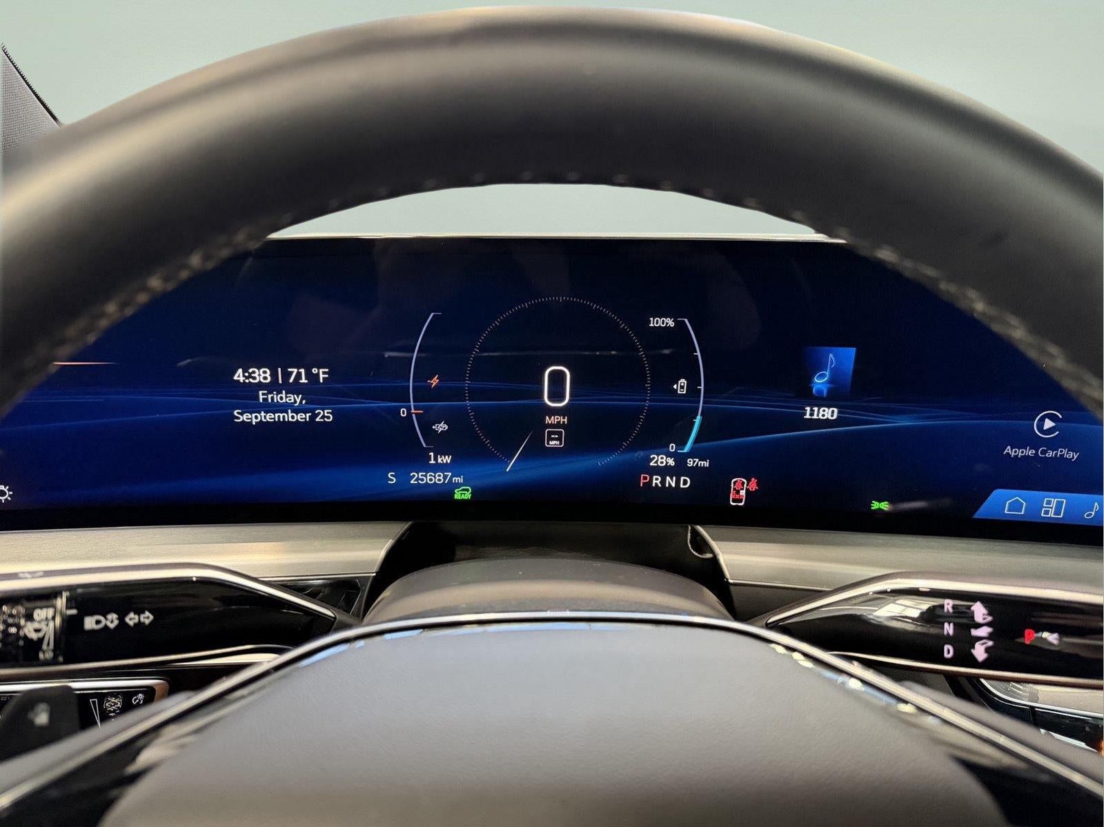 2024 Cadillac LYRIQ Sport