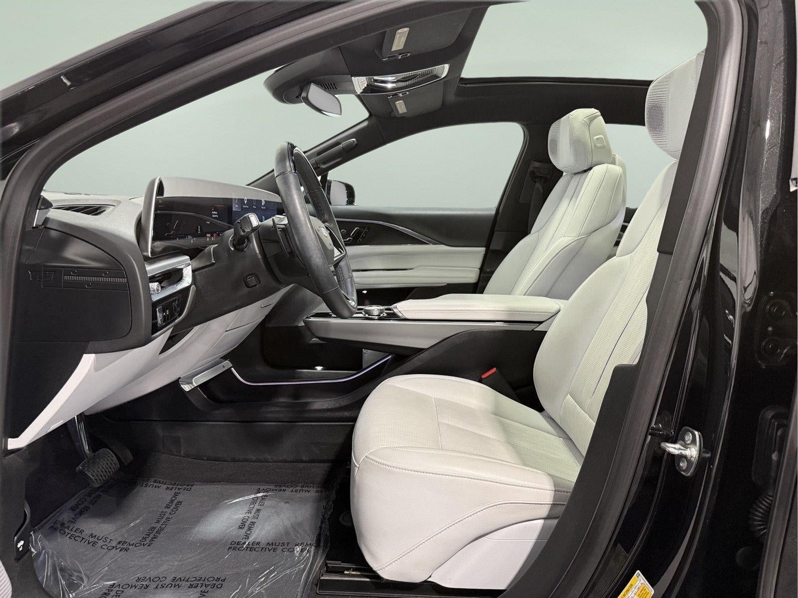 2024 Cadillac LYRIQ Sport