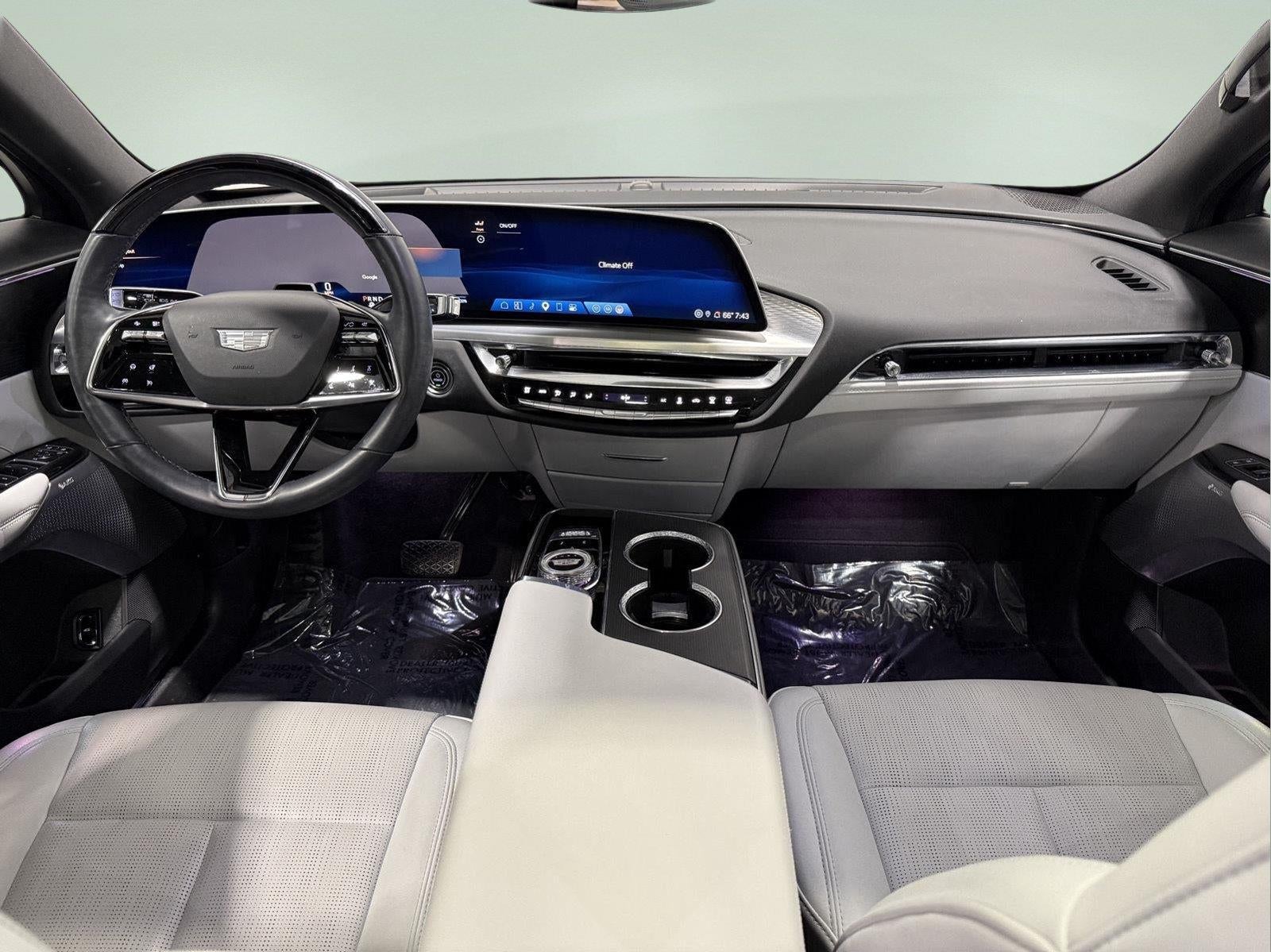 2024 Cadillac LYRIQ Sport