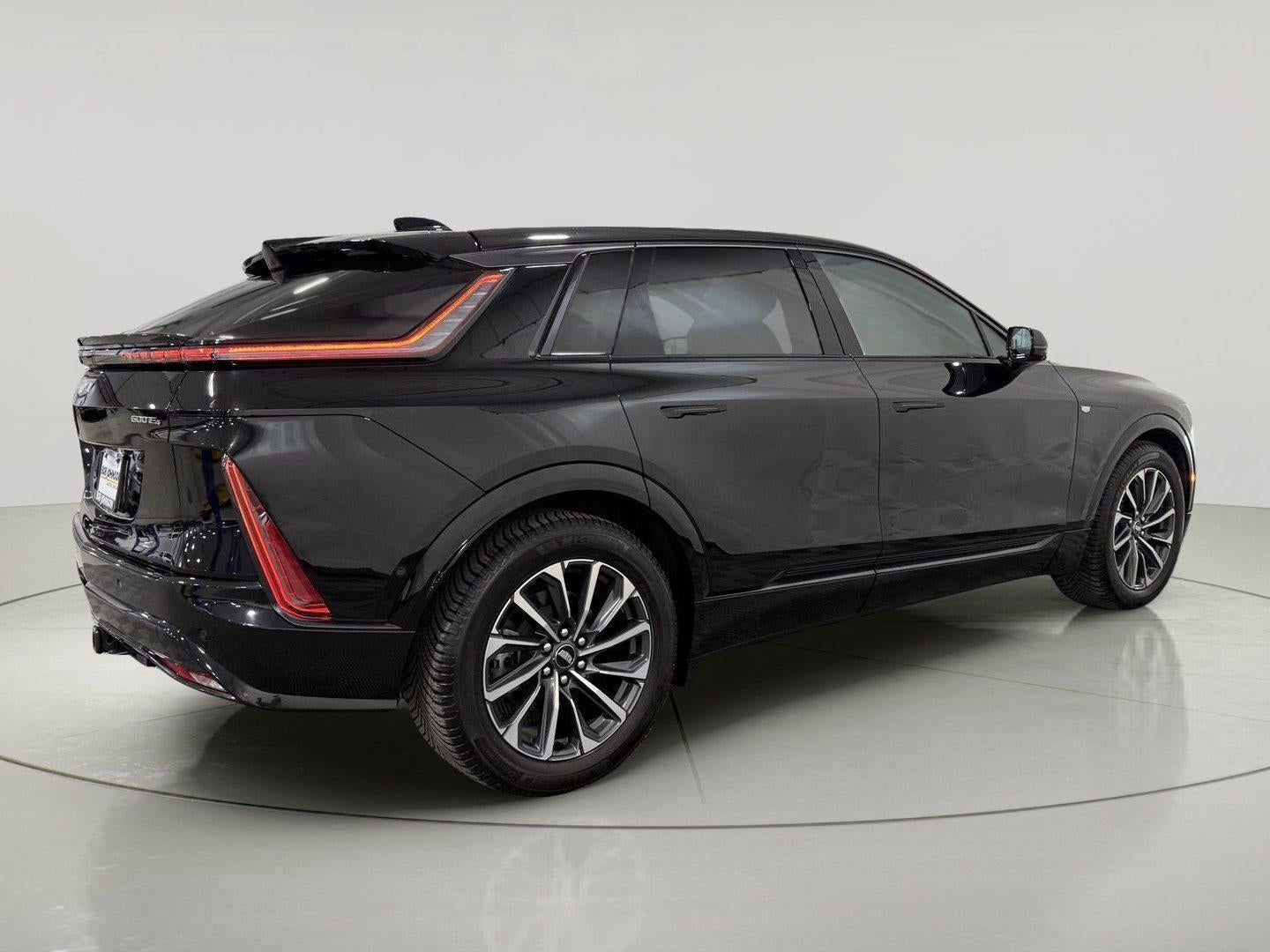 2024 Cadillac LYRIQ Sport