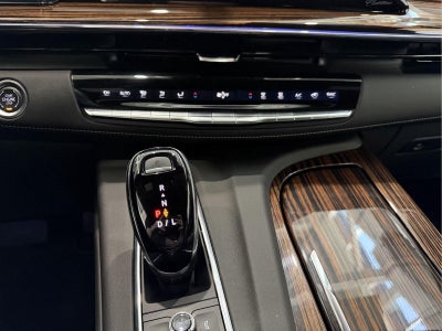 2024 Cadillac Escalade 4WD Luxury