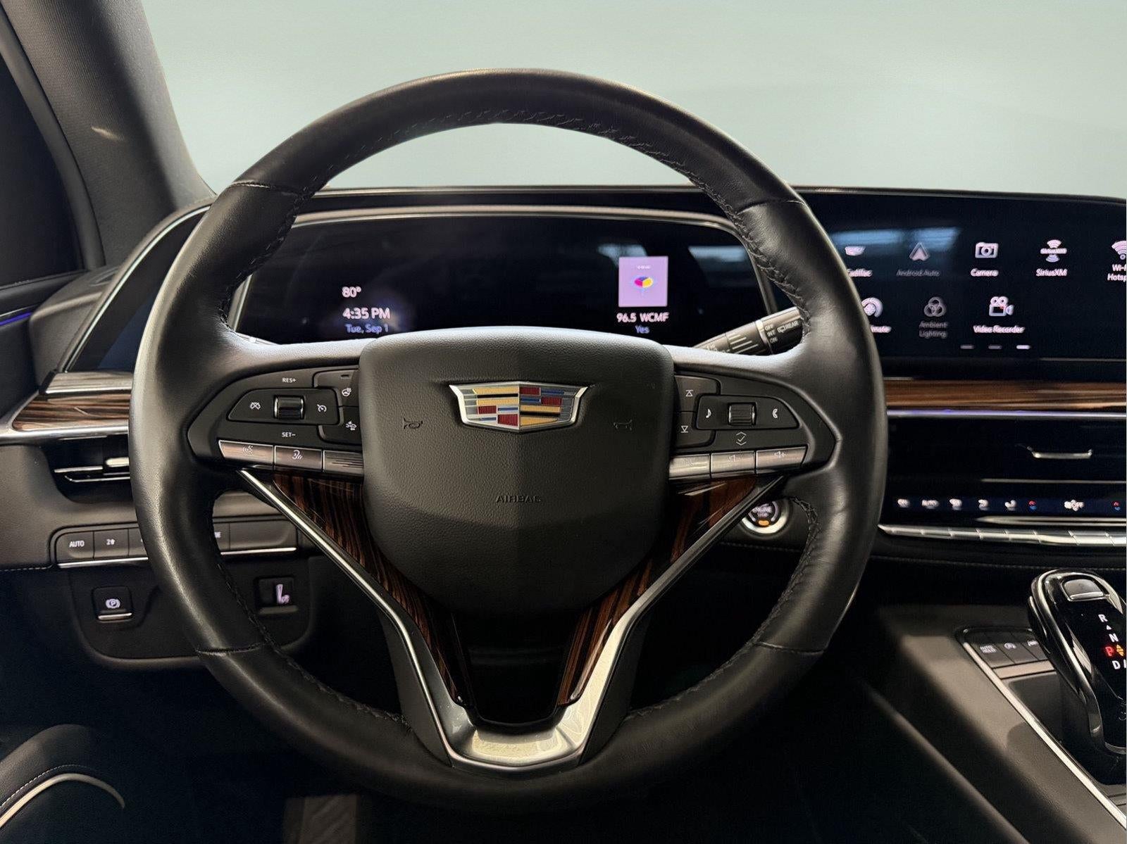 2024 Cadillac Escalade 4WD Luxury