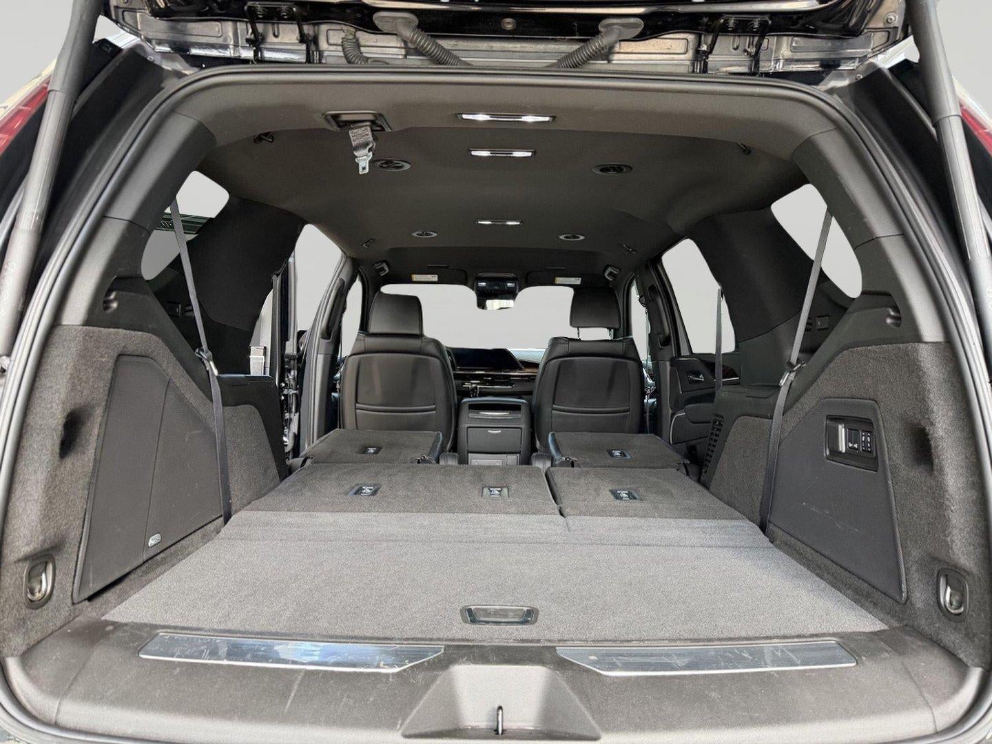 2024 Cadillac Escalade 4WD Luxury