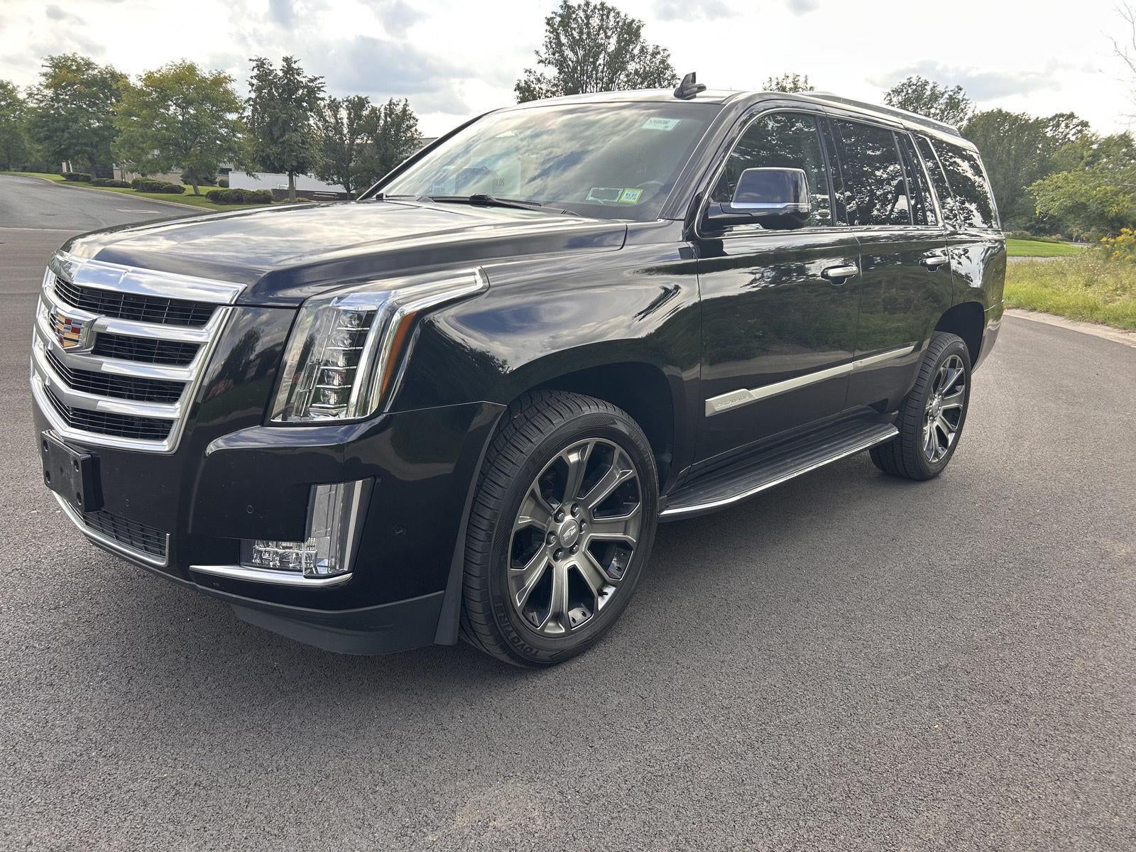 2018 Cadillac Escalade Luxury