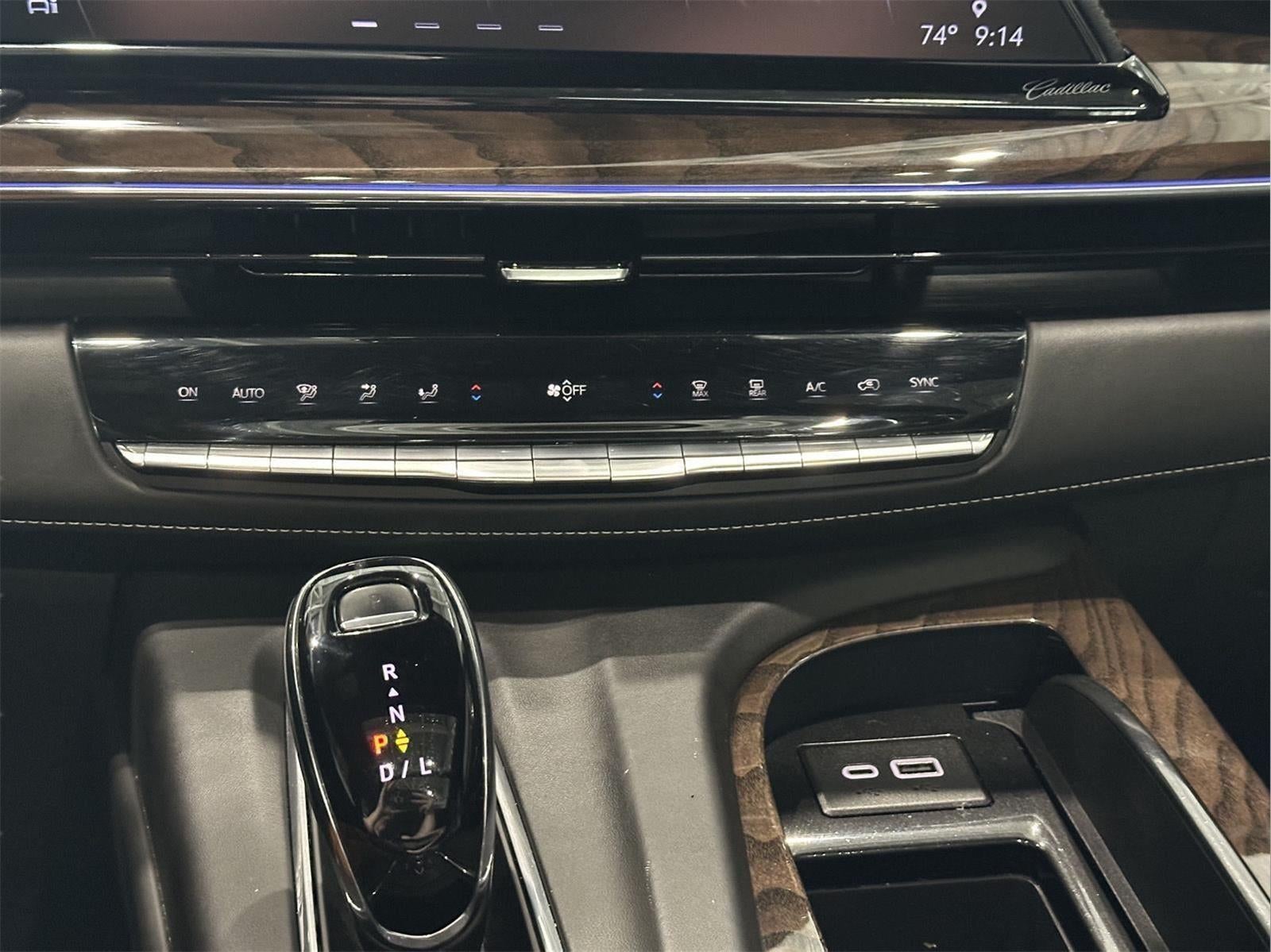 2024 Cadillac Escalade 4WD Sport Platinum
