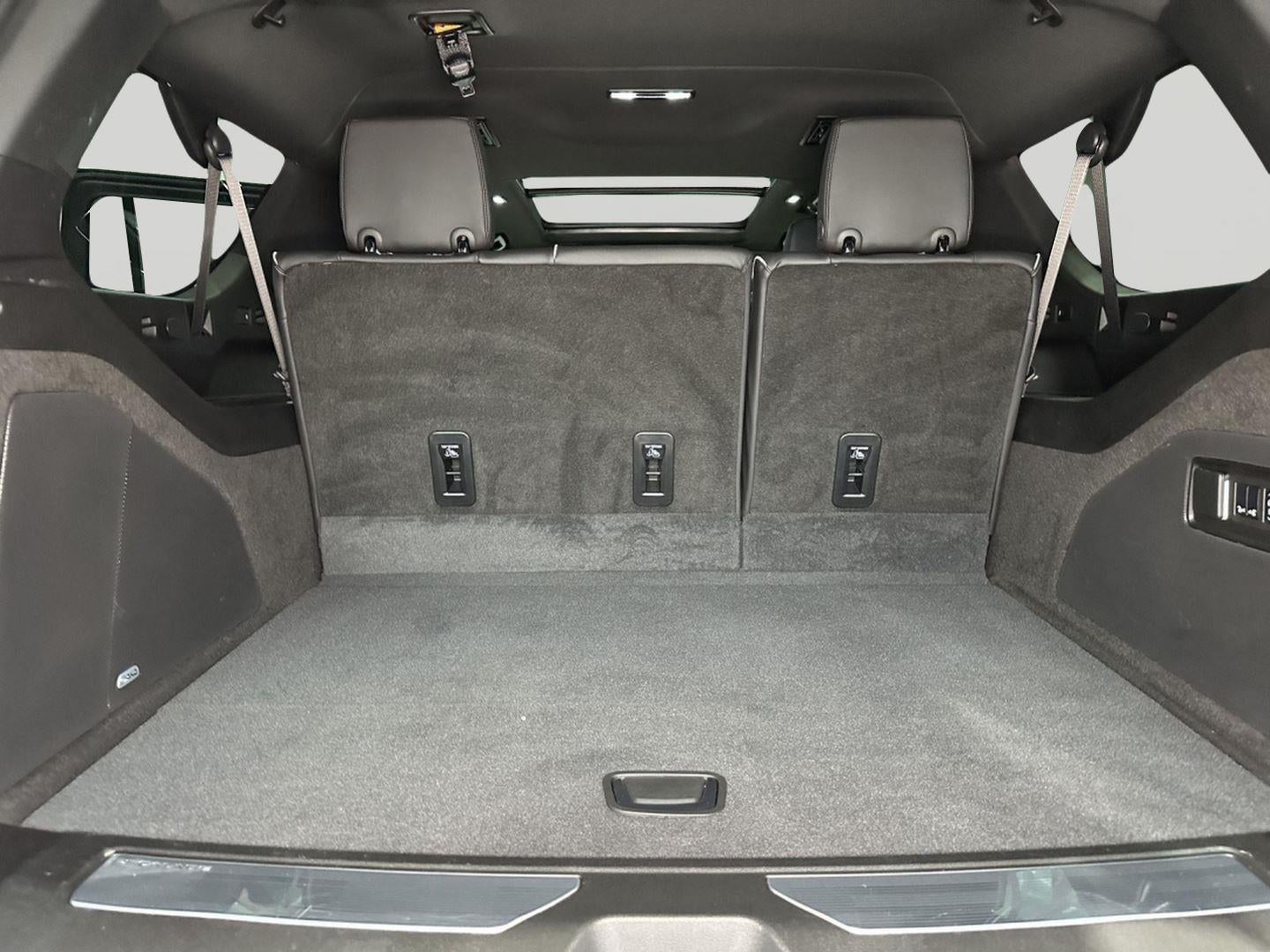 2024 Cadillac Escalade ESV 4WD Premium Luxury