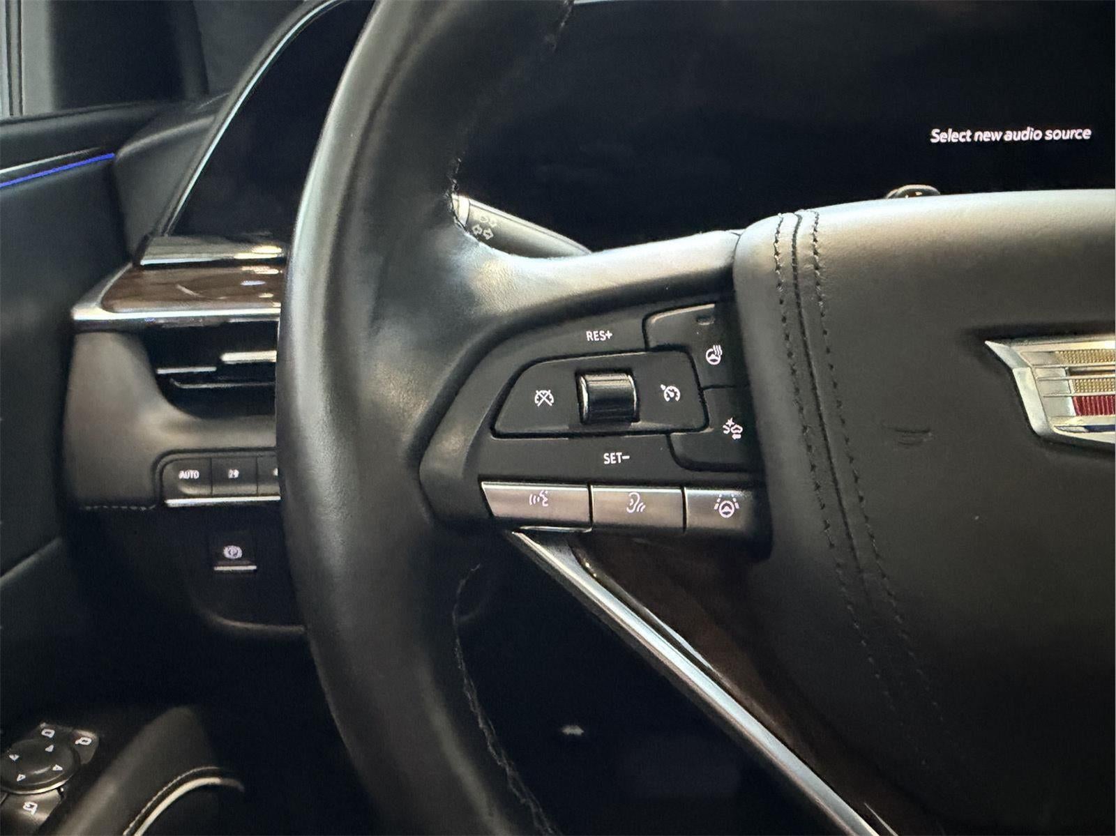 2022 Cadillac Escalade ESV Premium Luxury Platinum